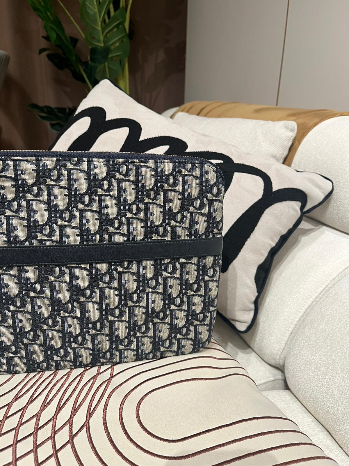 Dior travel pouch clutch bag Oblique Clutch W26cm  x H21cm 100%Authentic,99%new