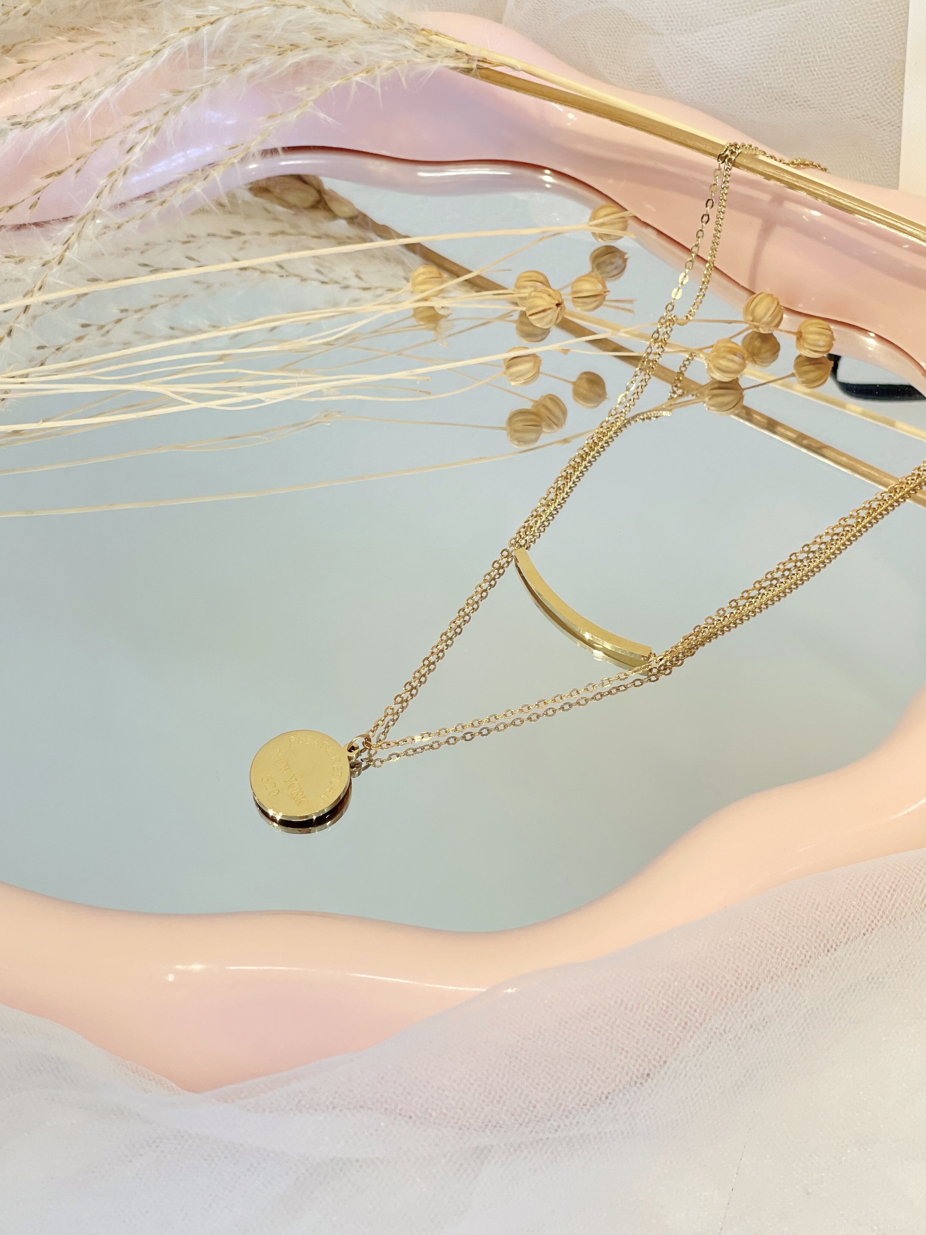 简约字母小圆牌双链钛钢项链