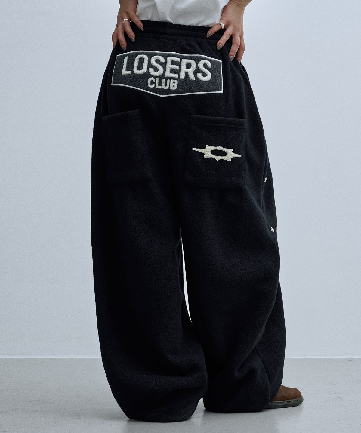 🇰🇷訂購｜LOSER CLUB｜Star Studded Wide Fleece Sweatpants 2色