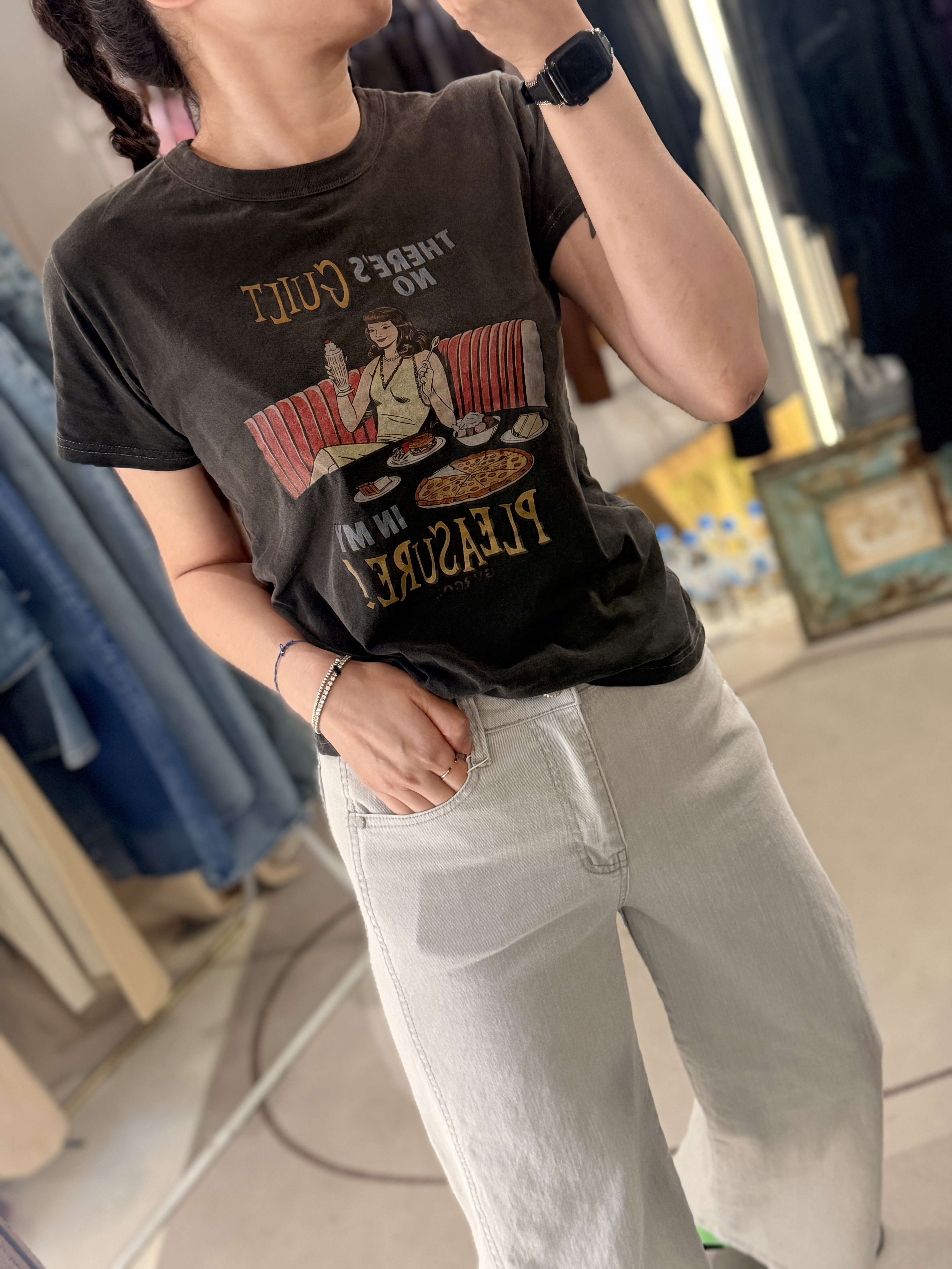 Woman tee