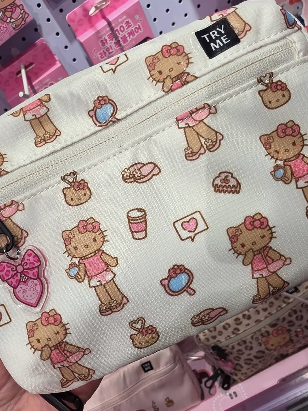 《Pre-Order》韓國 Sanrio X OY Branden 防盜包 Hello Kitty Ver. (26189-P)