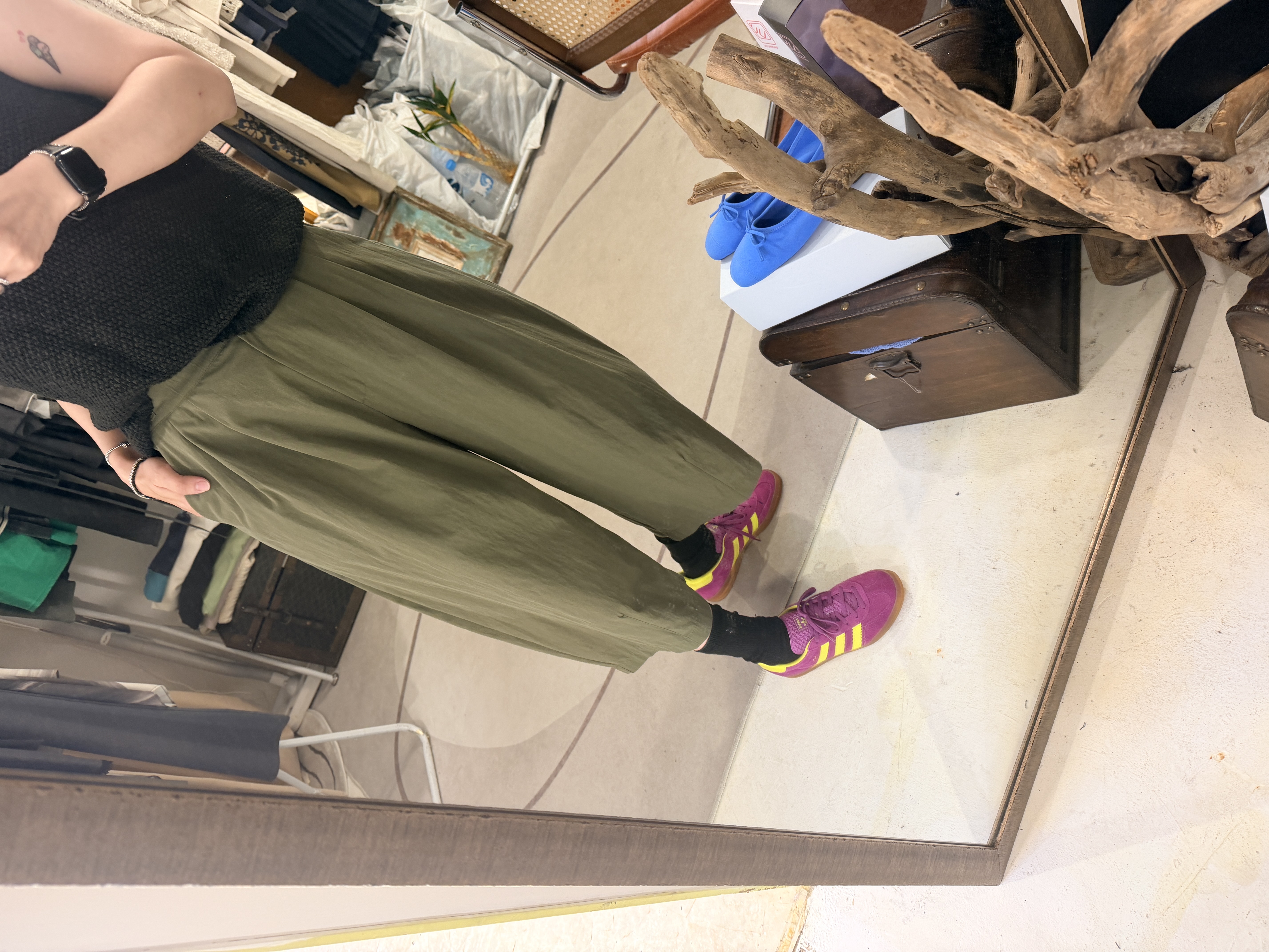Lantern shaped pants