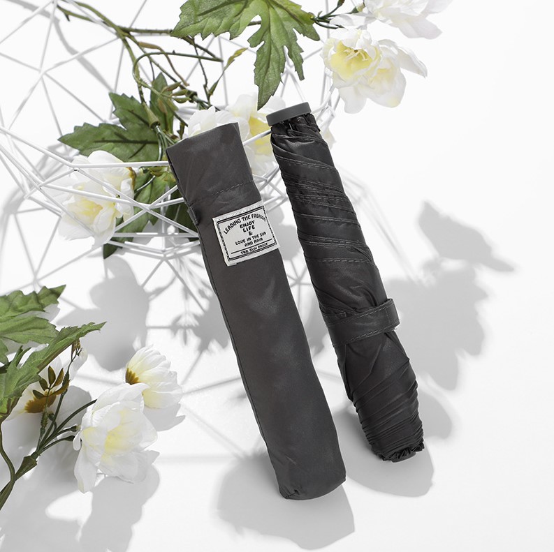 日本YOCO 滴水不沾超輕碳纖五骨快乾傘