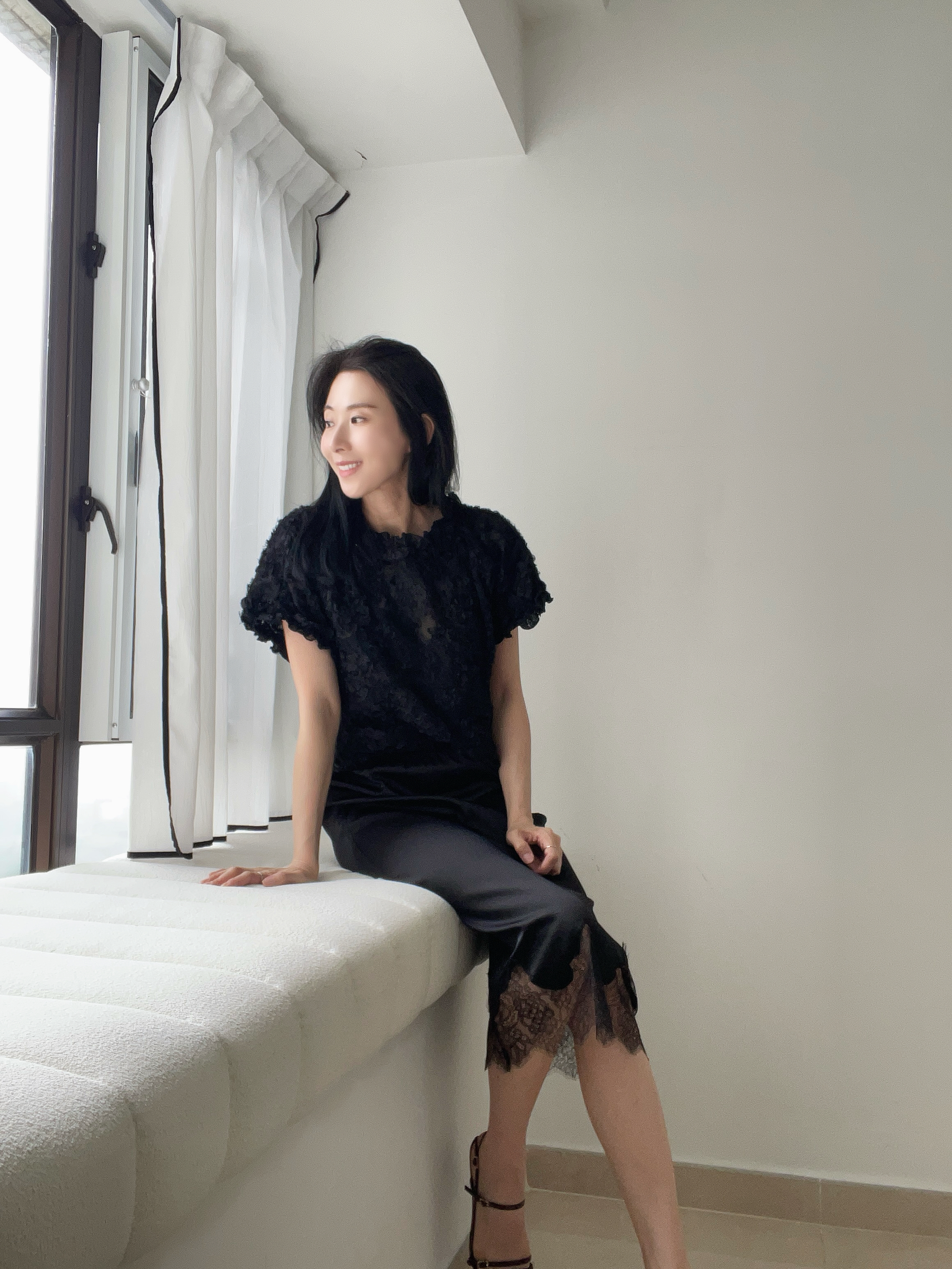 Elegant silky lace skirt