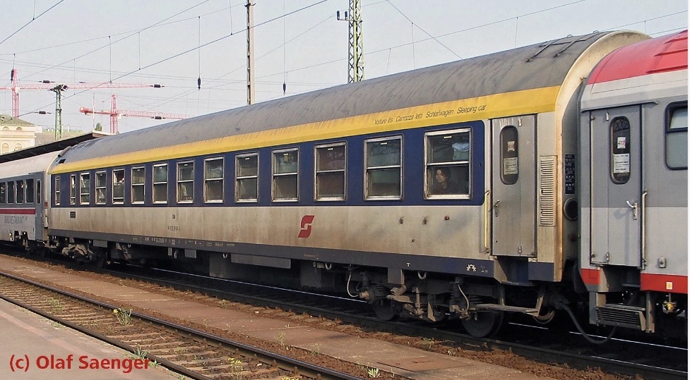 ROCO 64757 HO 1:87 Schlafwagen Typ T2S 臥舖 Umbauversion / ÖBB 重建