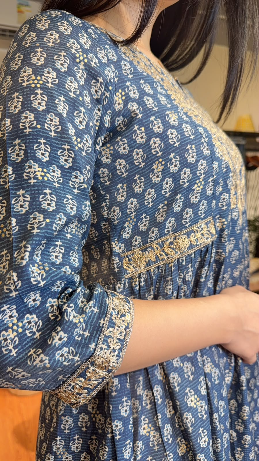 3530 Blue Blockprint with gold emb. OP