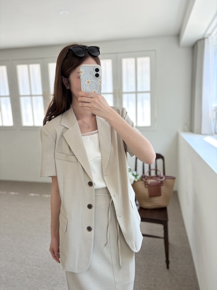 Sandstone Air Relaxed Blazer (Light Beige)