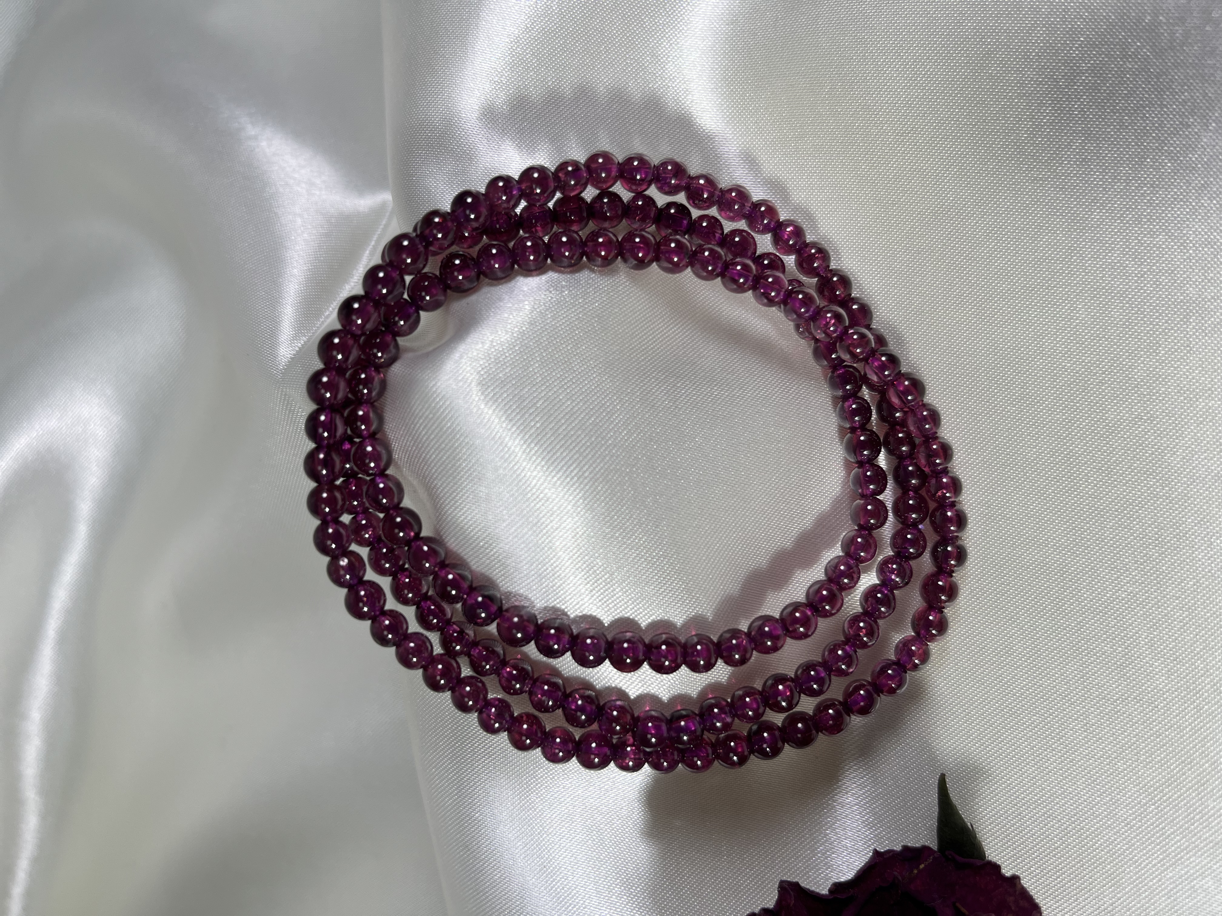 巴西紫牙烏石榴石三圈 4mm+