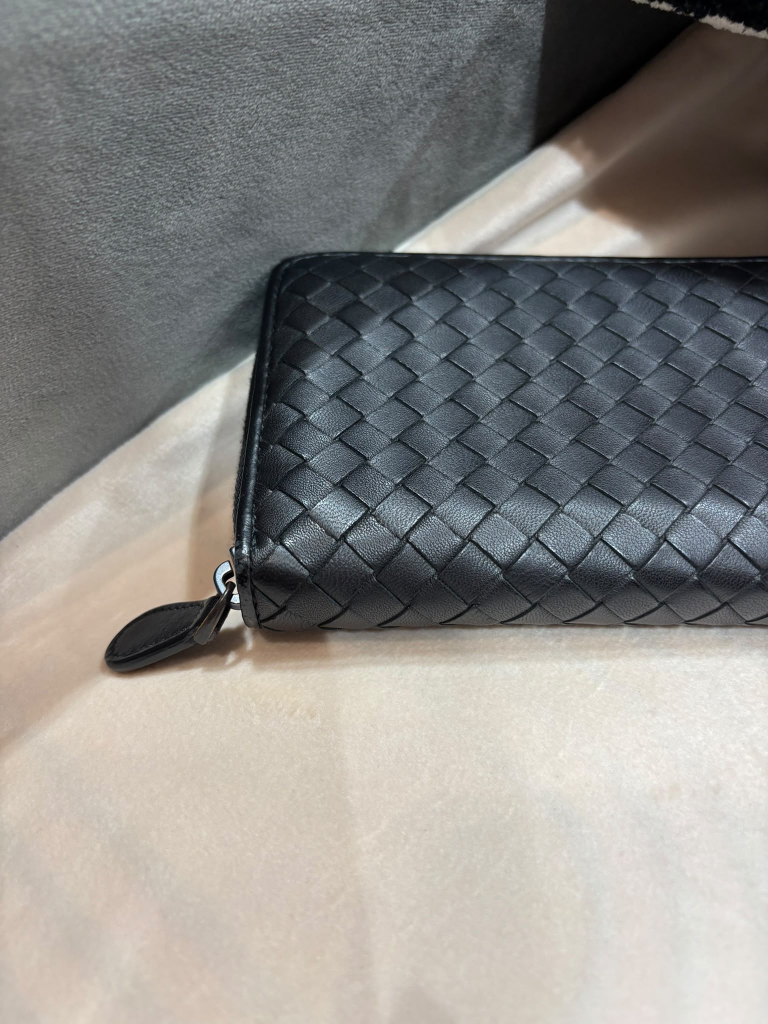 Bottega Veneta LONG WALLET  100%Authentic ,95%new ✅box 