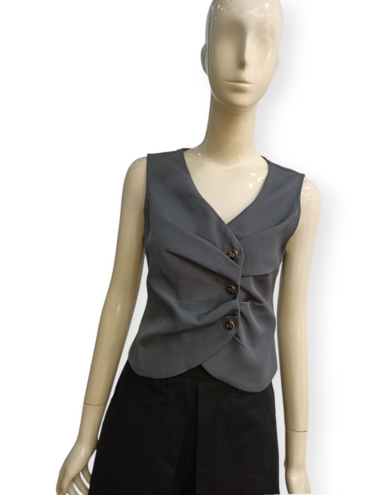 Asymmetrical Vest M240