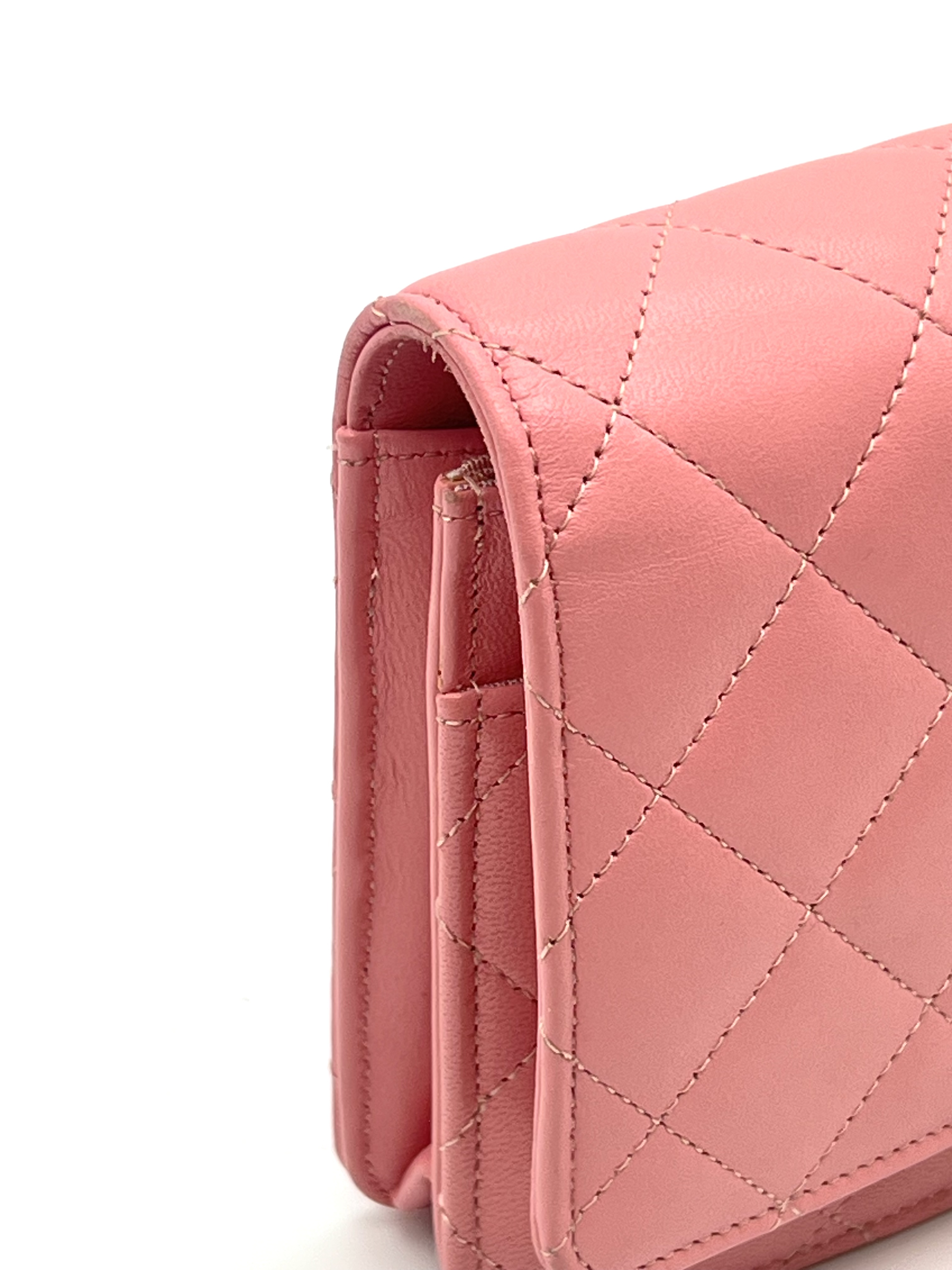 Pre-Owned CHANEL Matelasse Caviar WOC / Product Code: 26042210