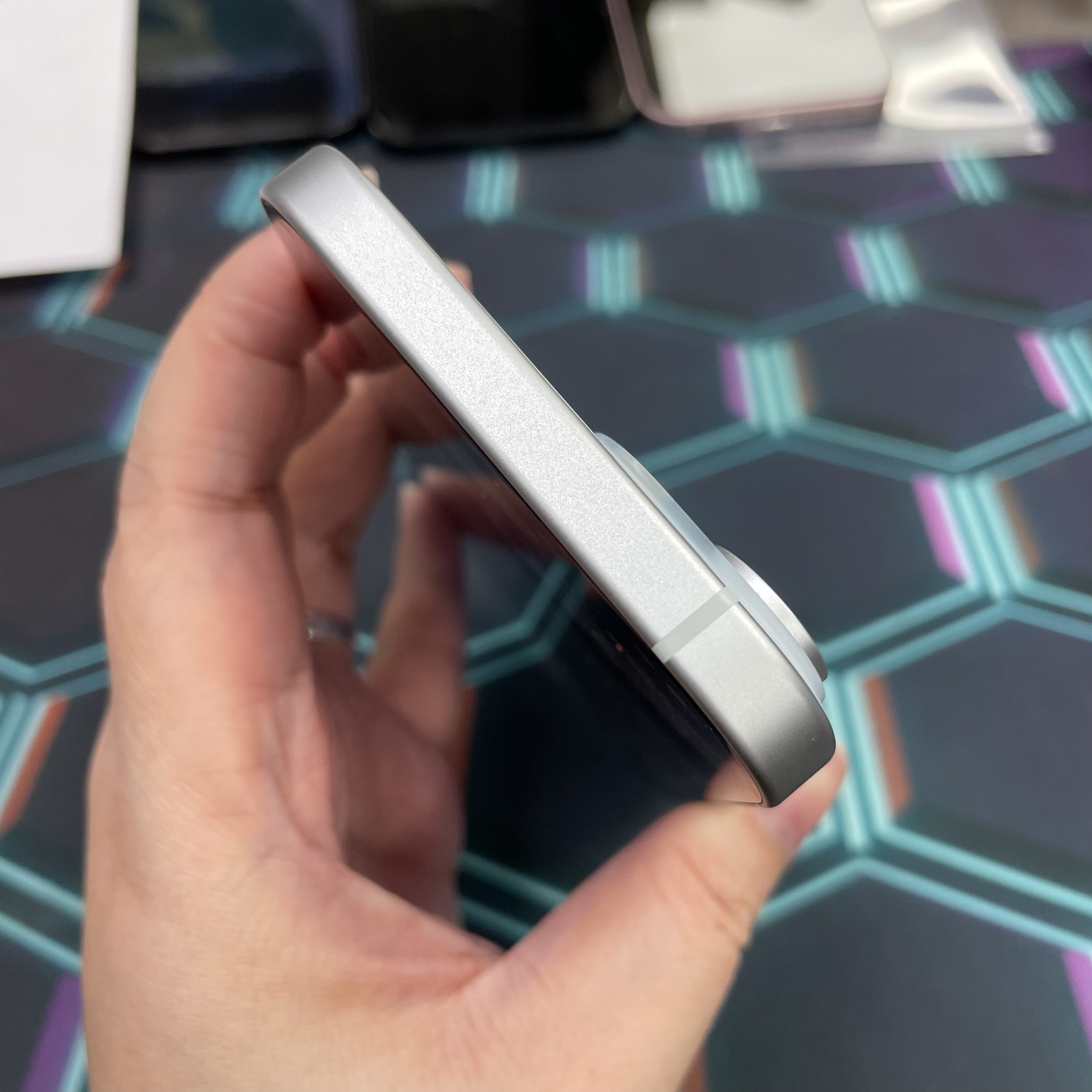 *8258 15 完美機 256GB 電100 藍色 blue