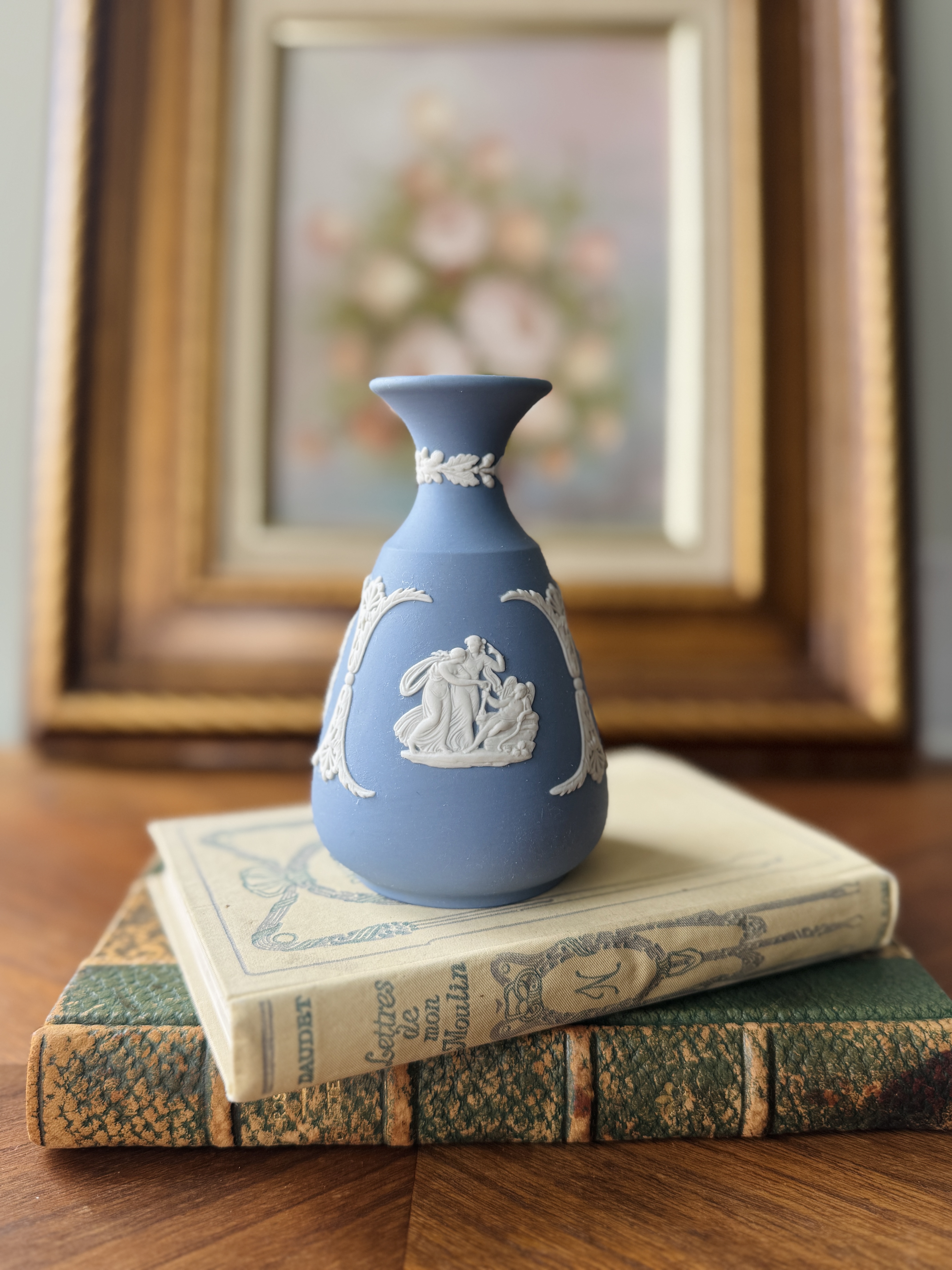 Vintage Wedgwood Blue Jasper Vase (MT2460)