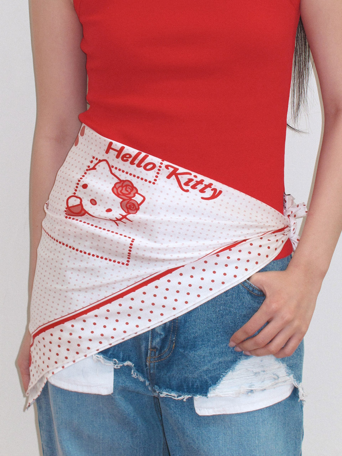 RAIVE × Hello Kitty｜Scarf in Red