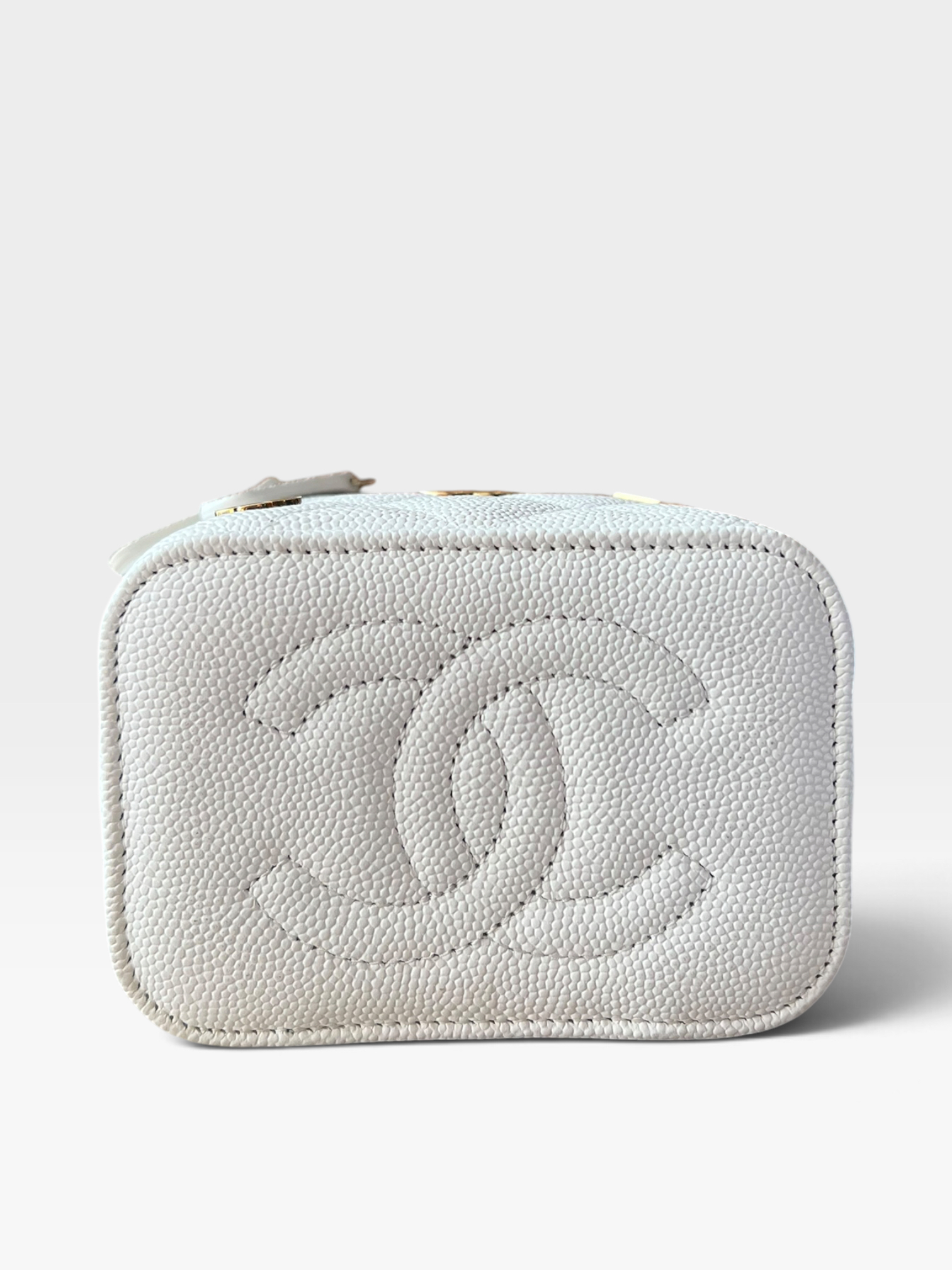 Pre-Owned CHANEL Coco Casino Mini Vanity Case / Product Code:091809