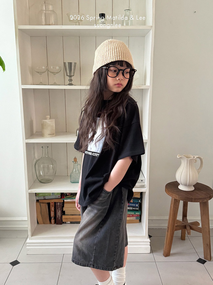 🇰🇷Matilda&Lee tee