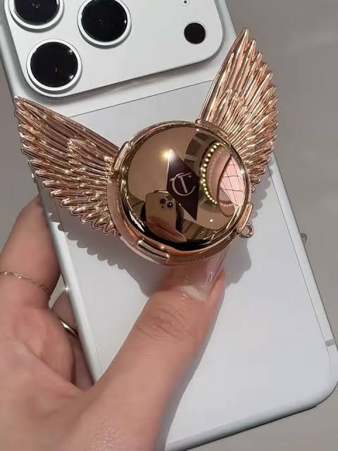 Charlotte Tilbury竟然推出手機📱托!! （香港🇭🇰專櫃）