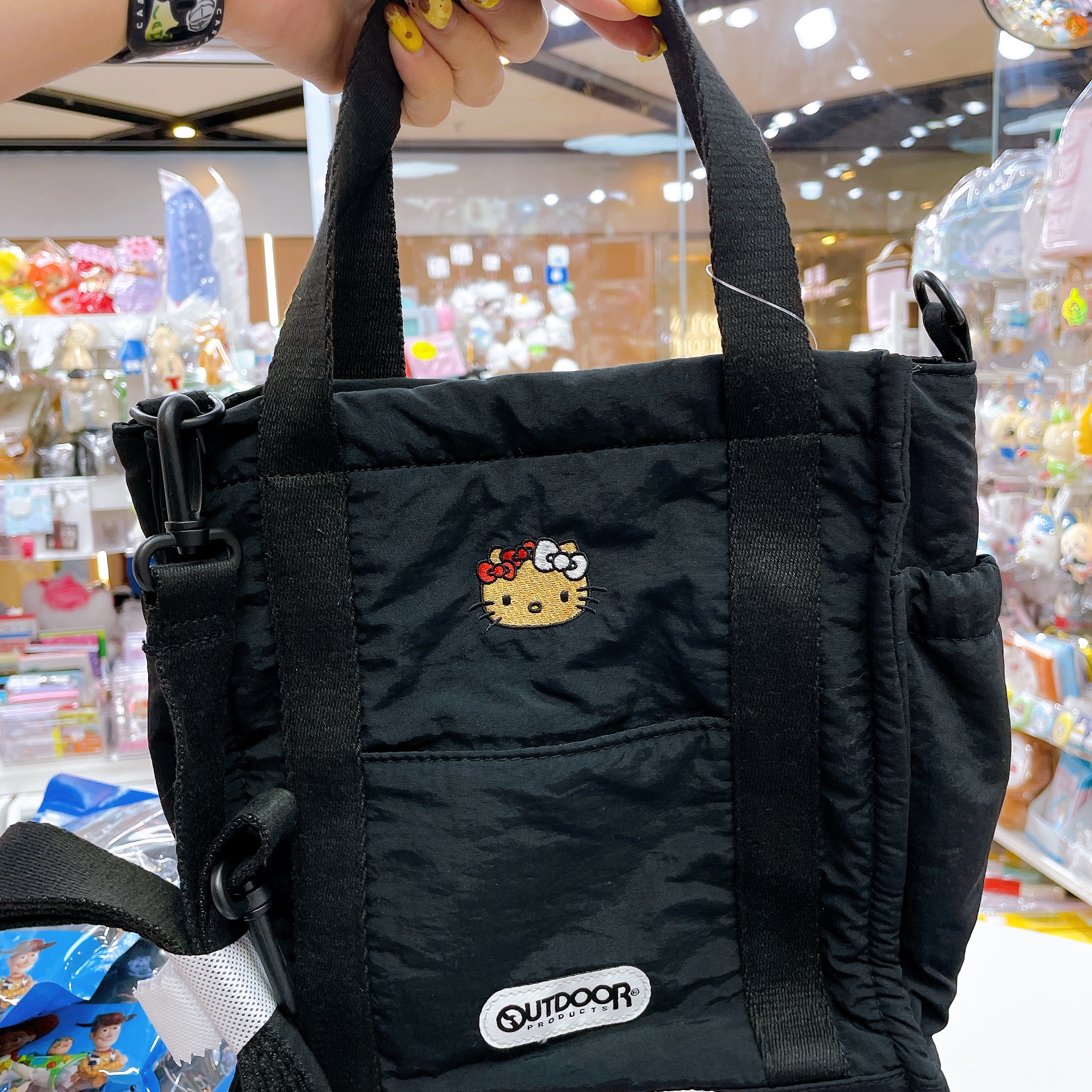 獨家發售！出邊冇得買！日本直送Hello Kitty outdoor兩用斜孭袋手挽袋係