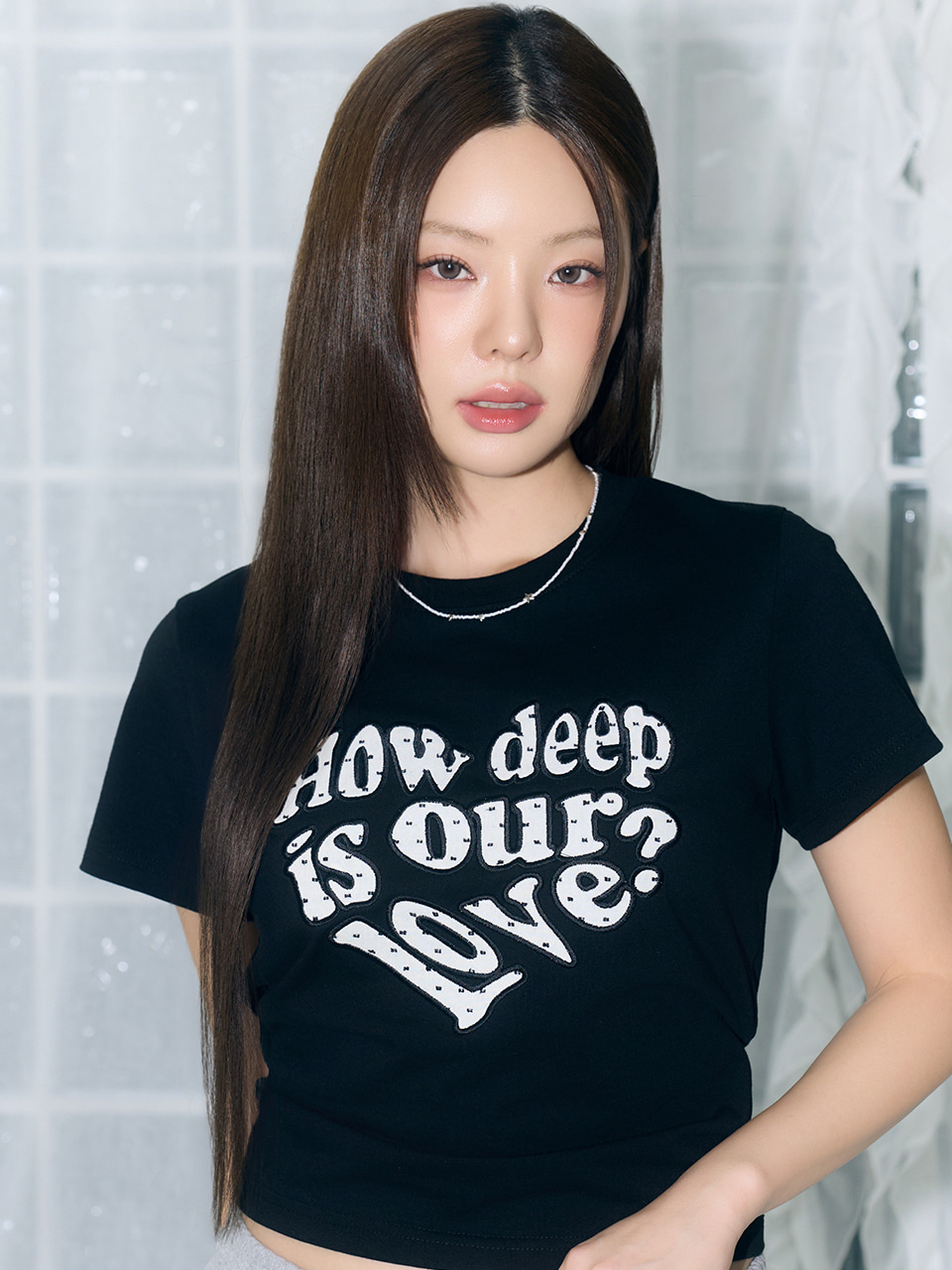 LOVE SLIM FIT PATCH TEE(BLACK)