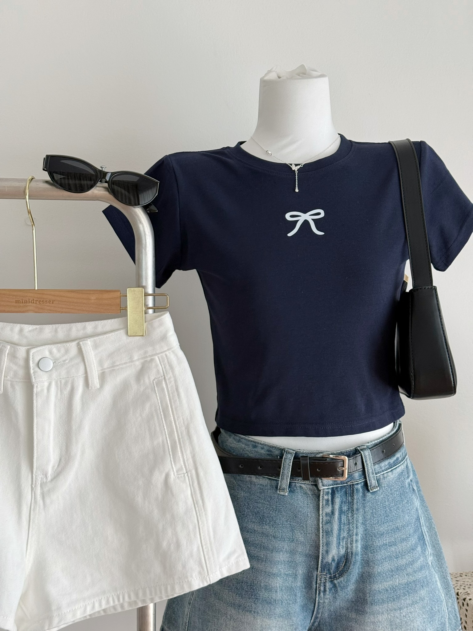 Nabi Cropped Top | Navy