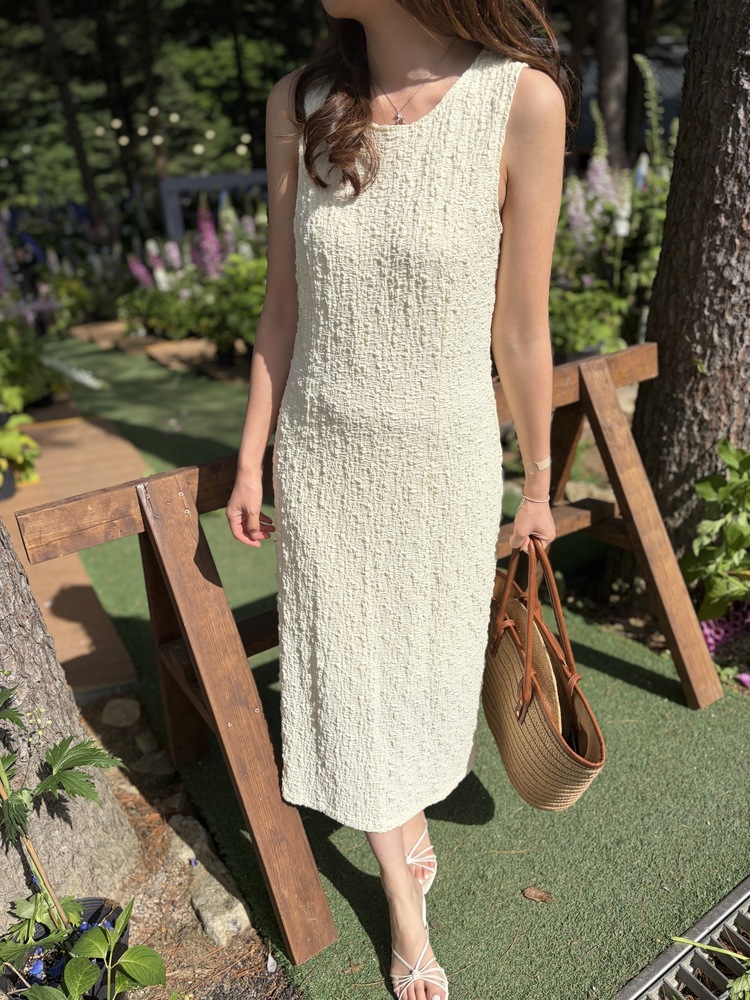 Ruched Slim Dress (Cream)