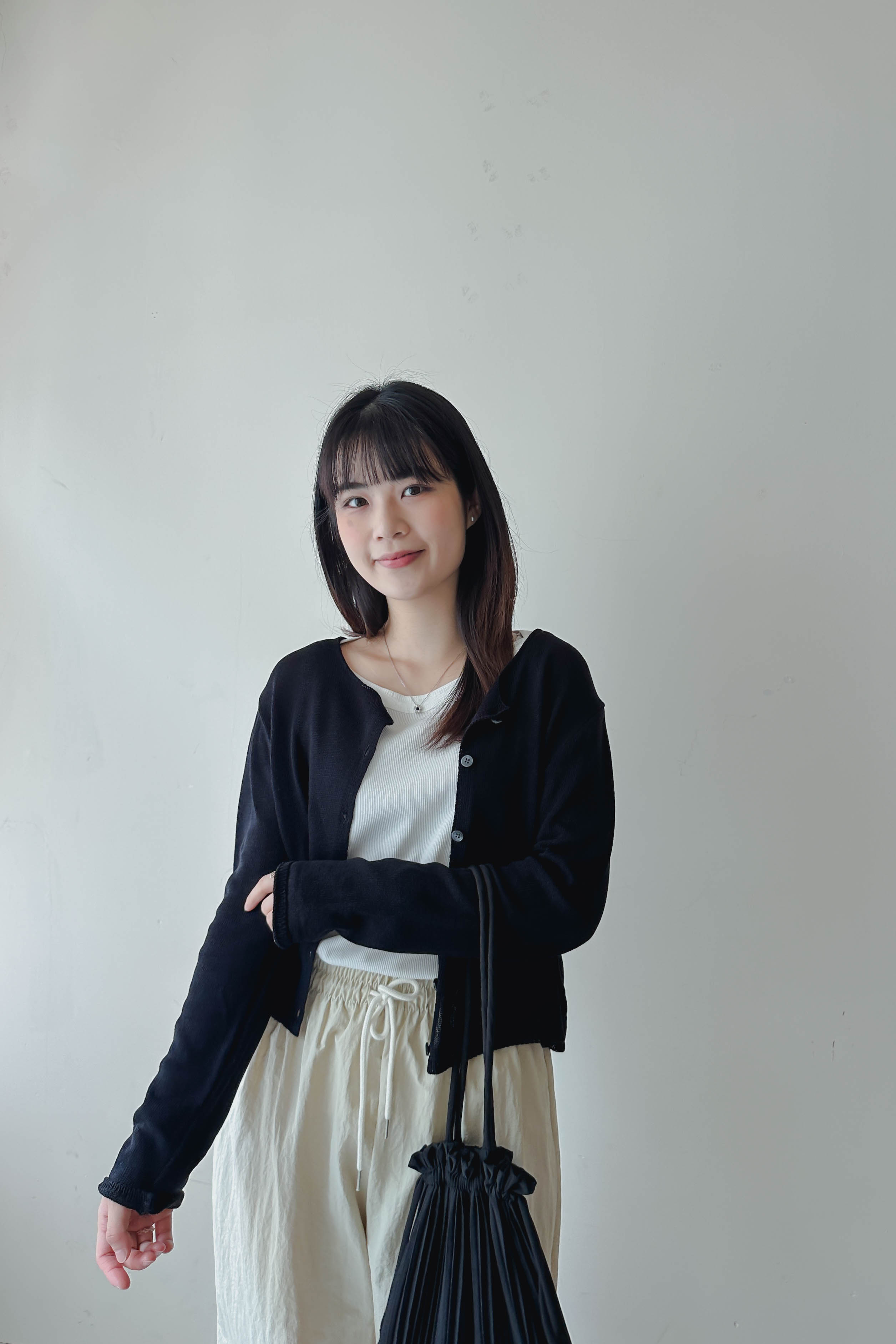 Slim~亞麻親膚薄針織短外套 (兩色入)