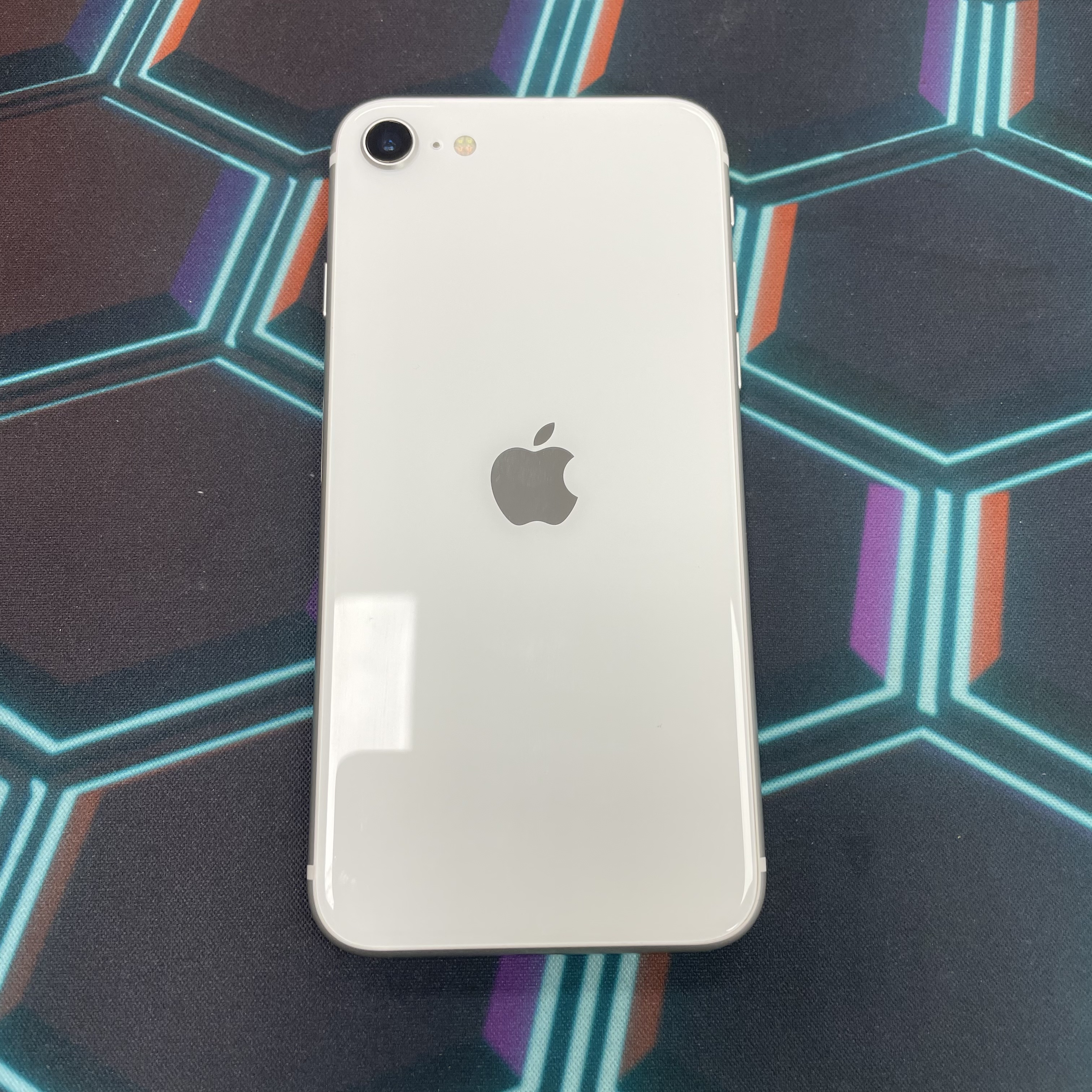 *7034 SE 2 完美機 128GB 電74 白色 white