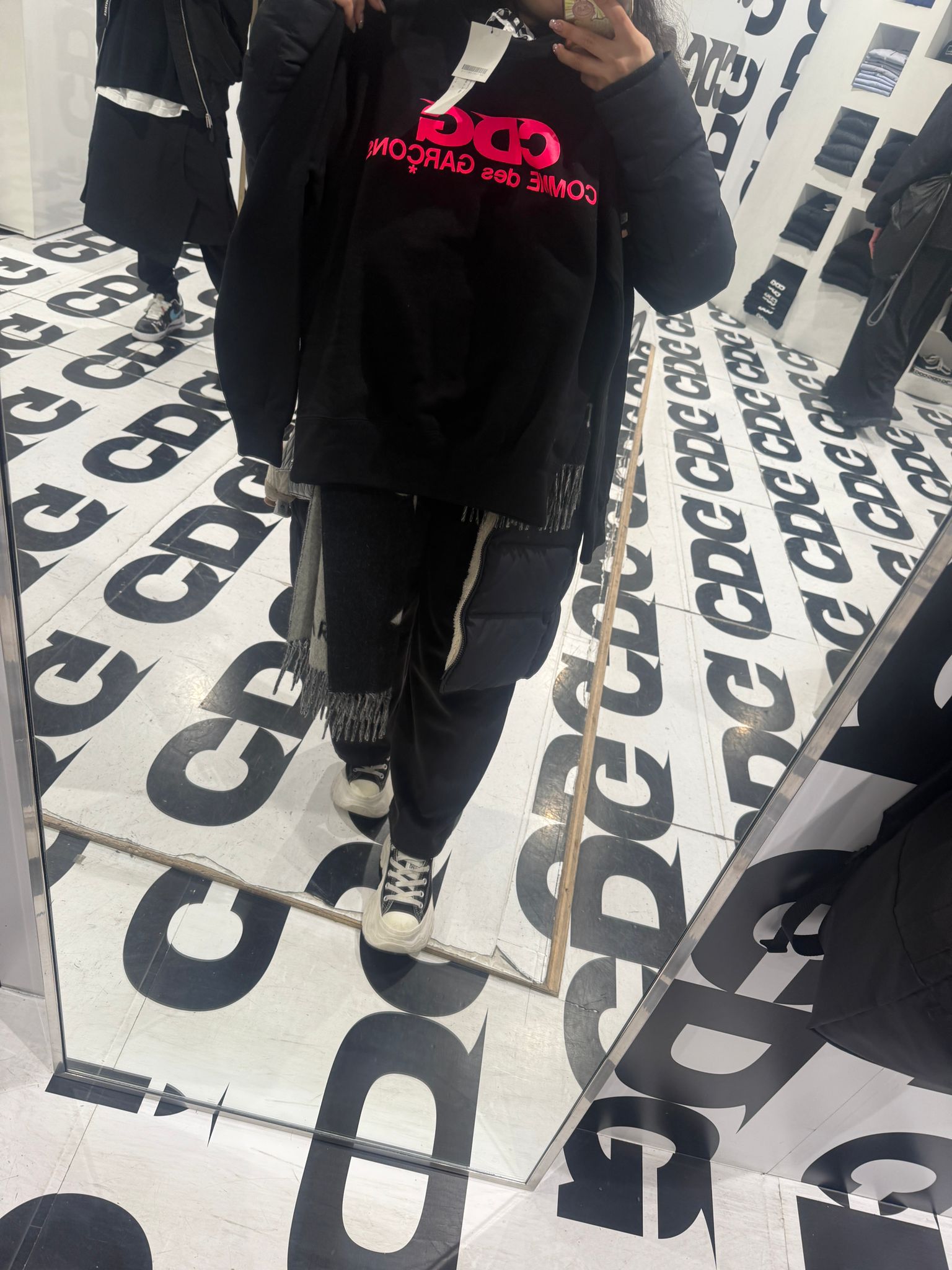 CdG sharp 粉tee sweatshirt