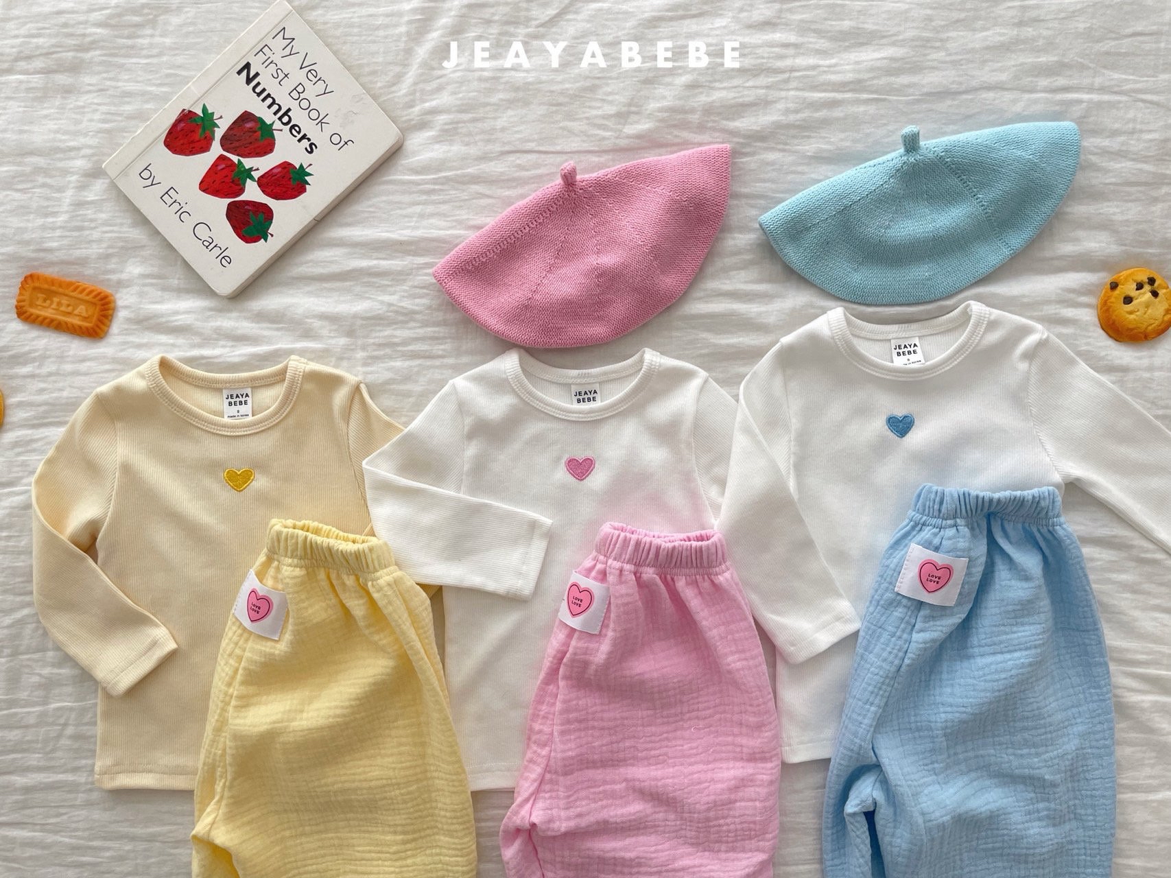 🇰🇷jeayabebe set (tee+pants)