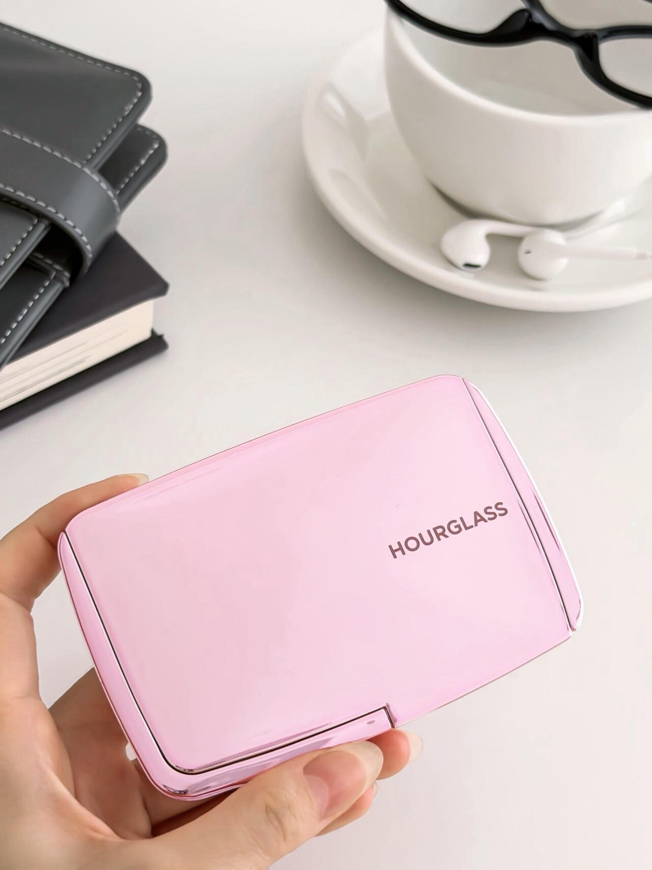 HOURGLASS 鏡粉限定 輕霧蜜粉餅 Vanish Airbrush Pressed Powder