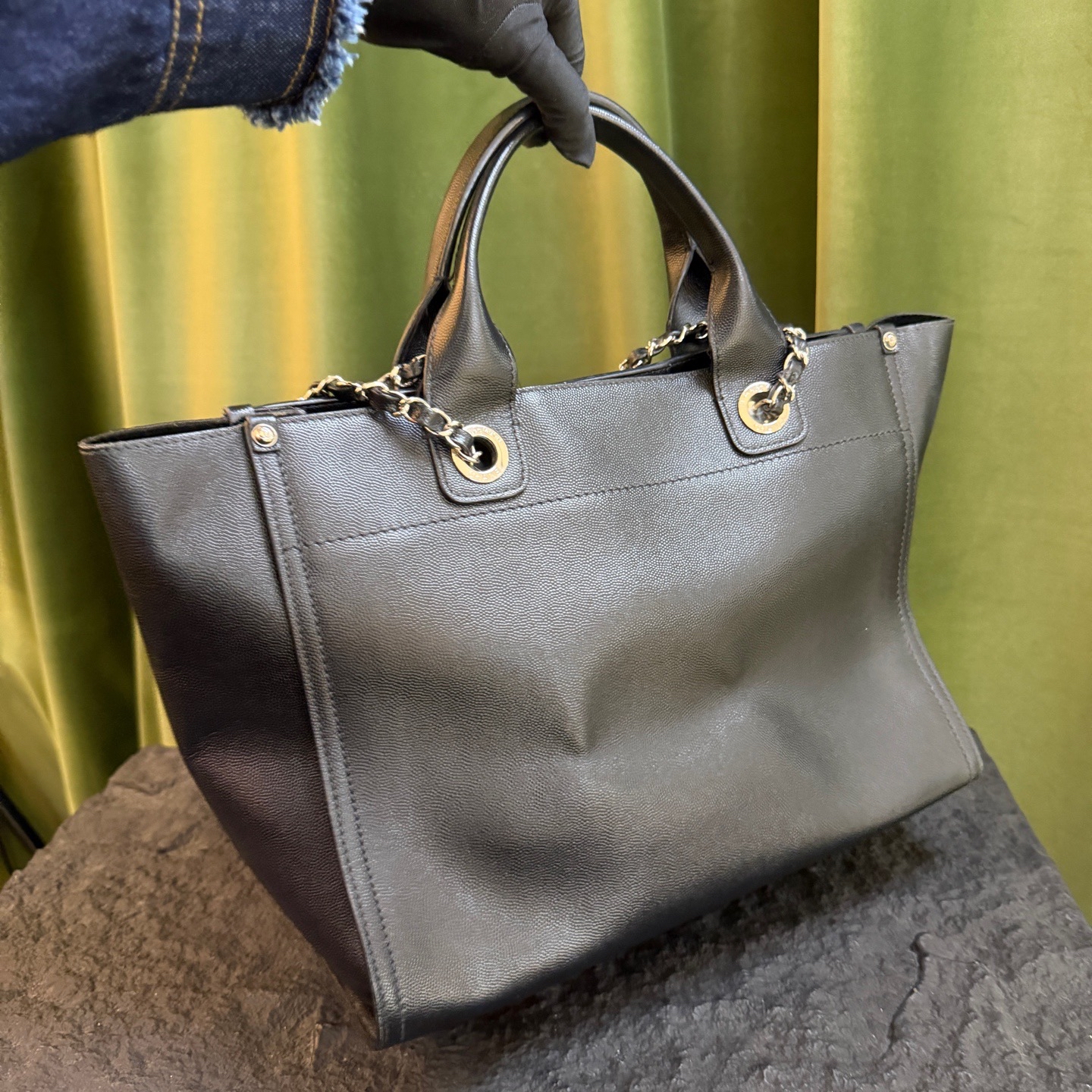 Pre-Owned CHANEL Shopping Bag 