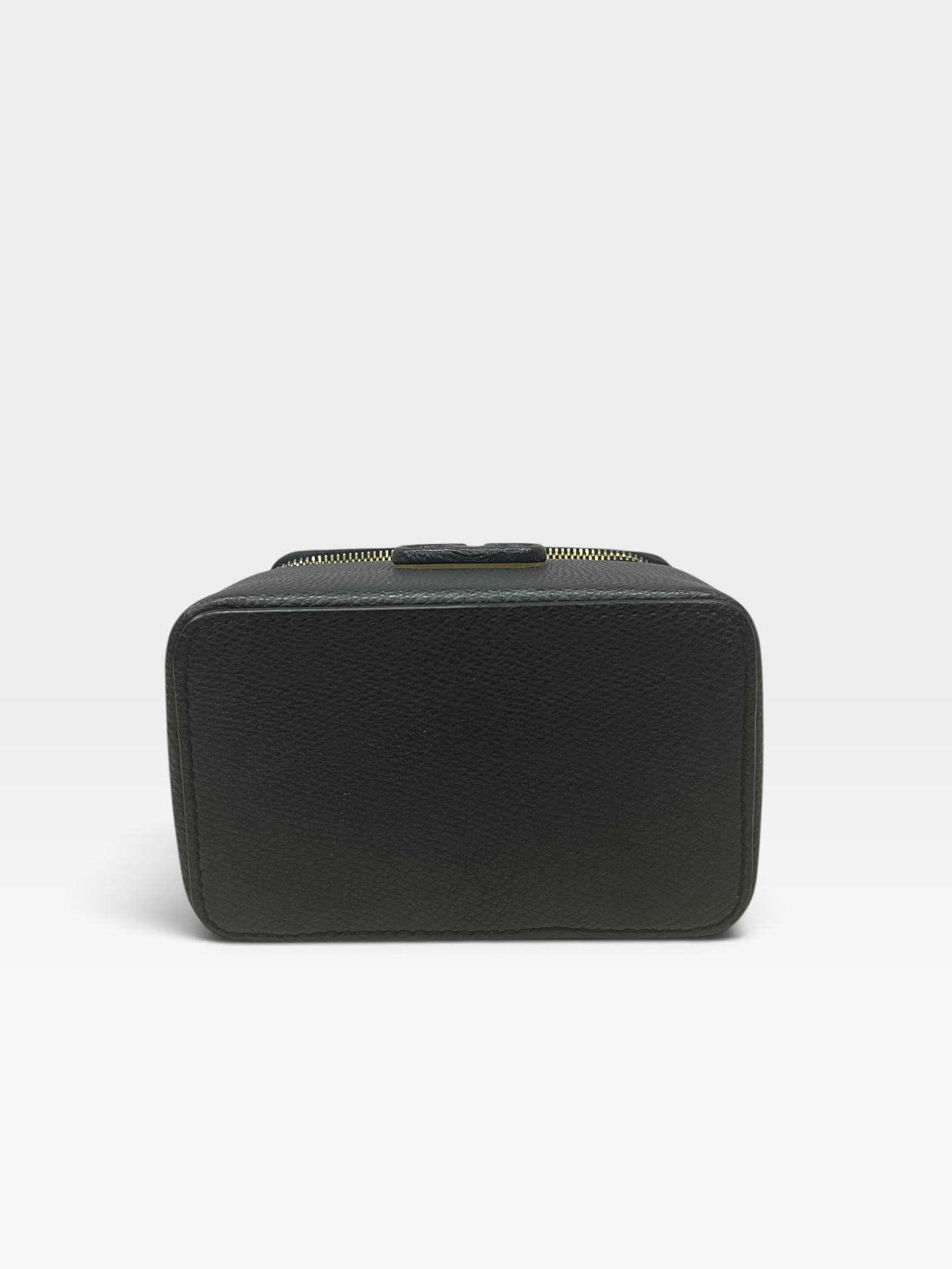 Pre-Owned VALENTINO Garavani VLogo Signature Mini Vanity Bag / Product Code: 100706