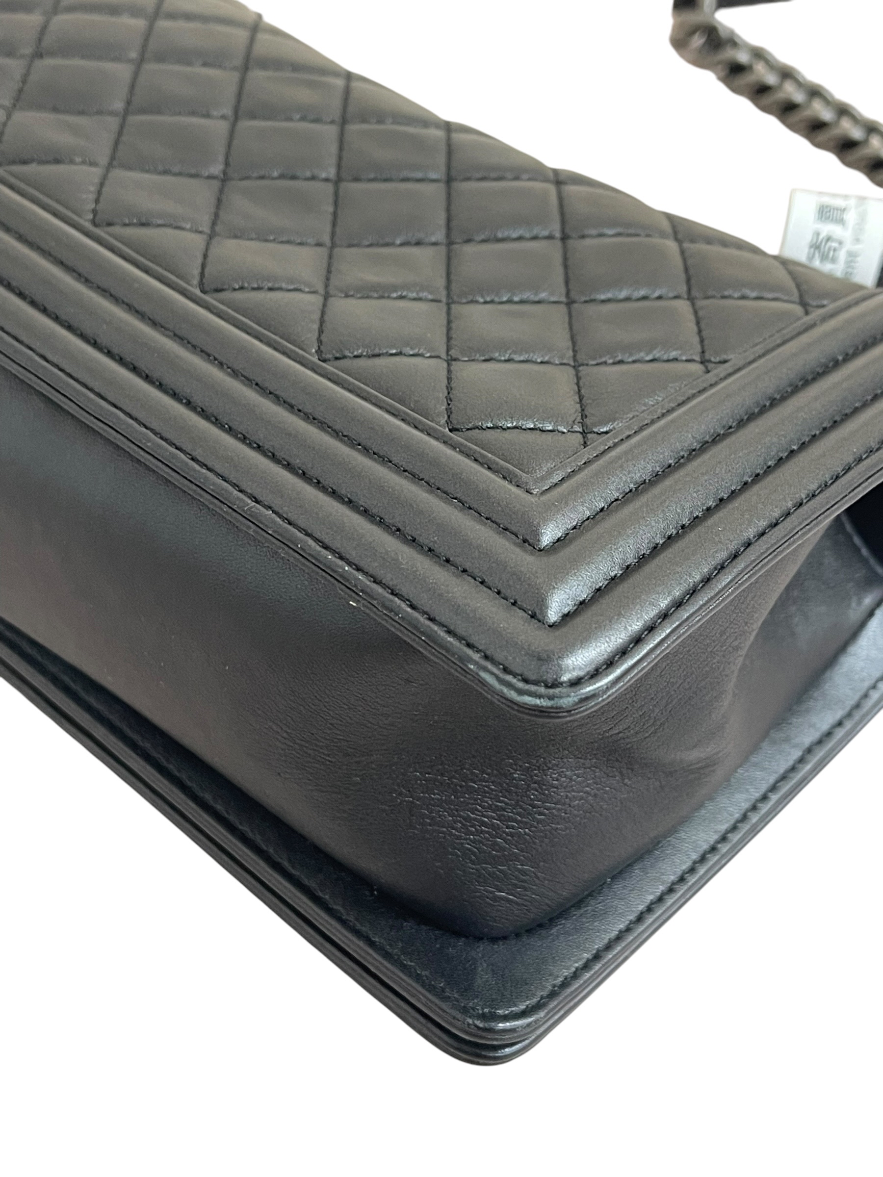 Pre-owned Chanel Boy / Product Code: 070407