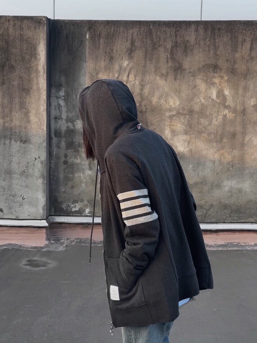 THOM BROWNE 加絨連帽拉鍊外套