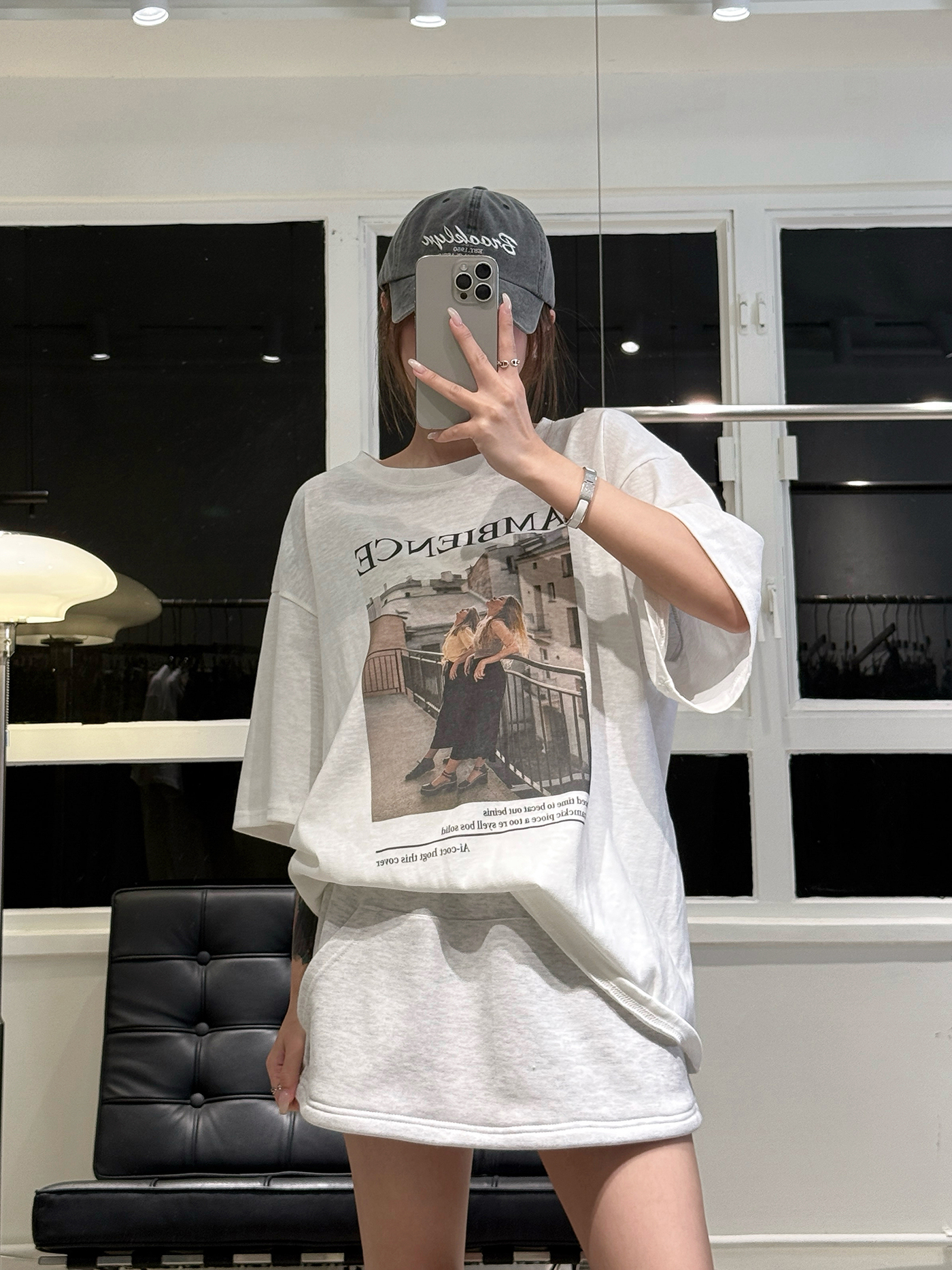  𝐒𝐡𝐞𝐞𝐫 𝐬𝐭𝐫𝐞𝐞𝐭 𝐥𝐨𝐠𝐨 𝐭-𝐬𝐡𝐢𝐫𝐭