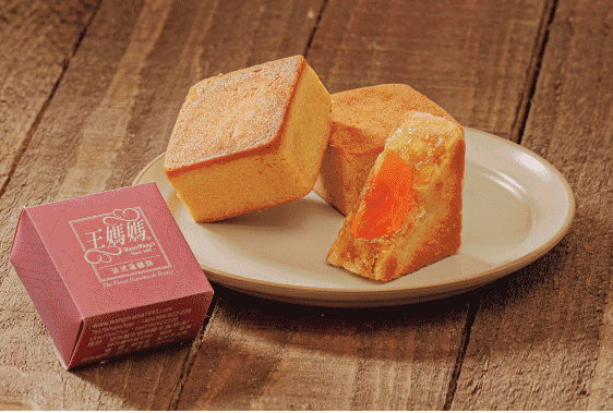 台灣直送 超人氣手工製作王媽媽鳳梨酥 土鳳梨酥6入/9入/12入 鳳凰酥6入/9入/12入（有蛋黃） 抹茶鳳凰酥9入/12入（有蛋黃）