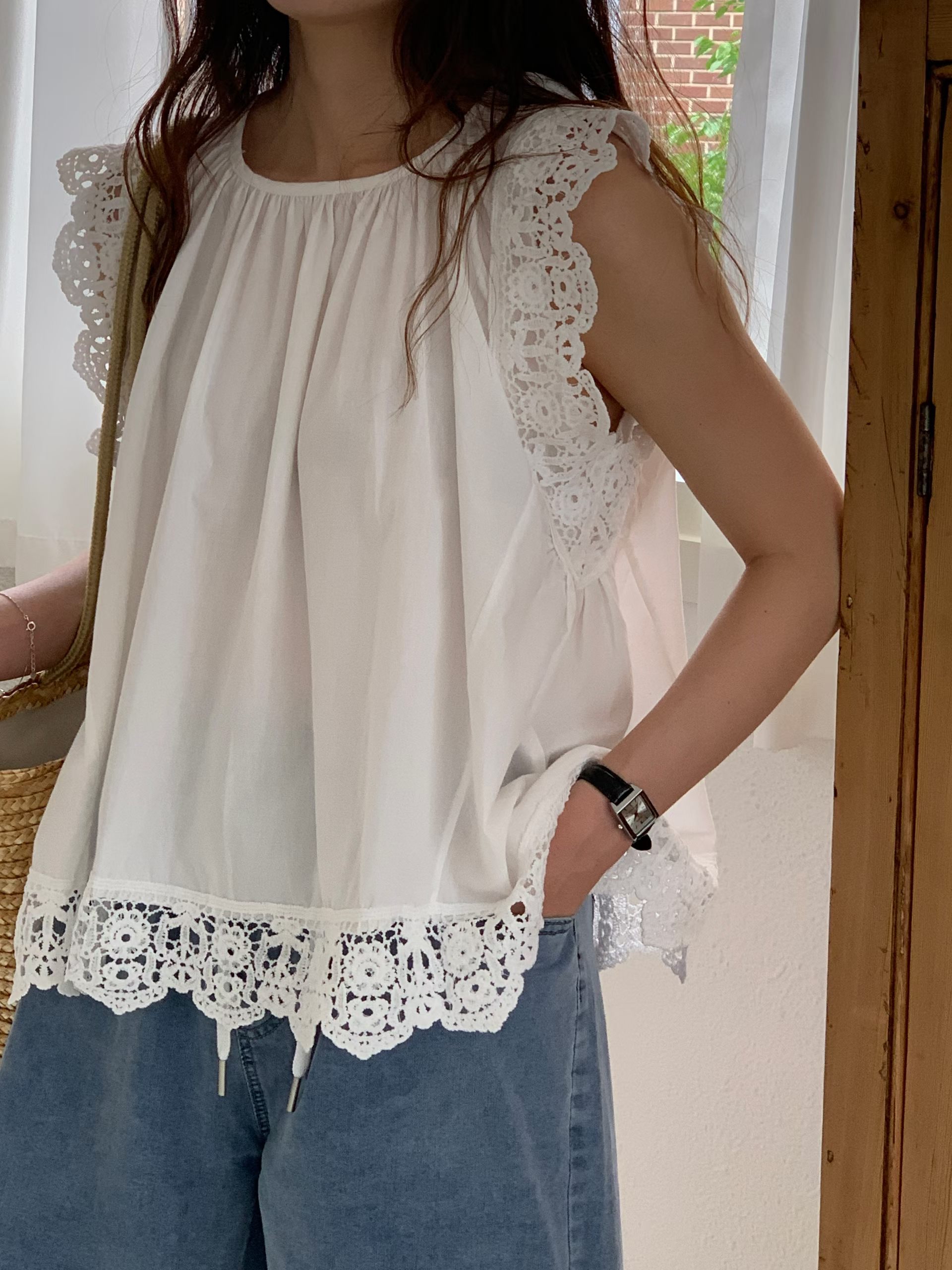 CT9 蕾絲飛飛袖背