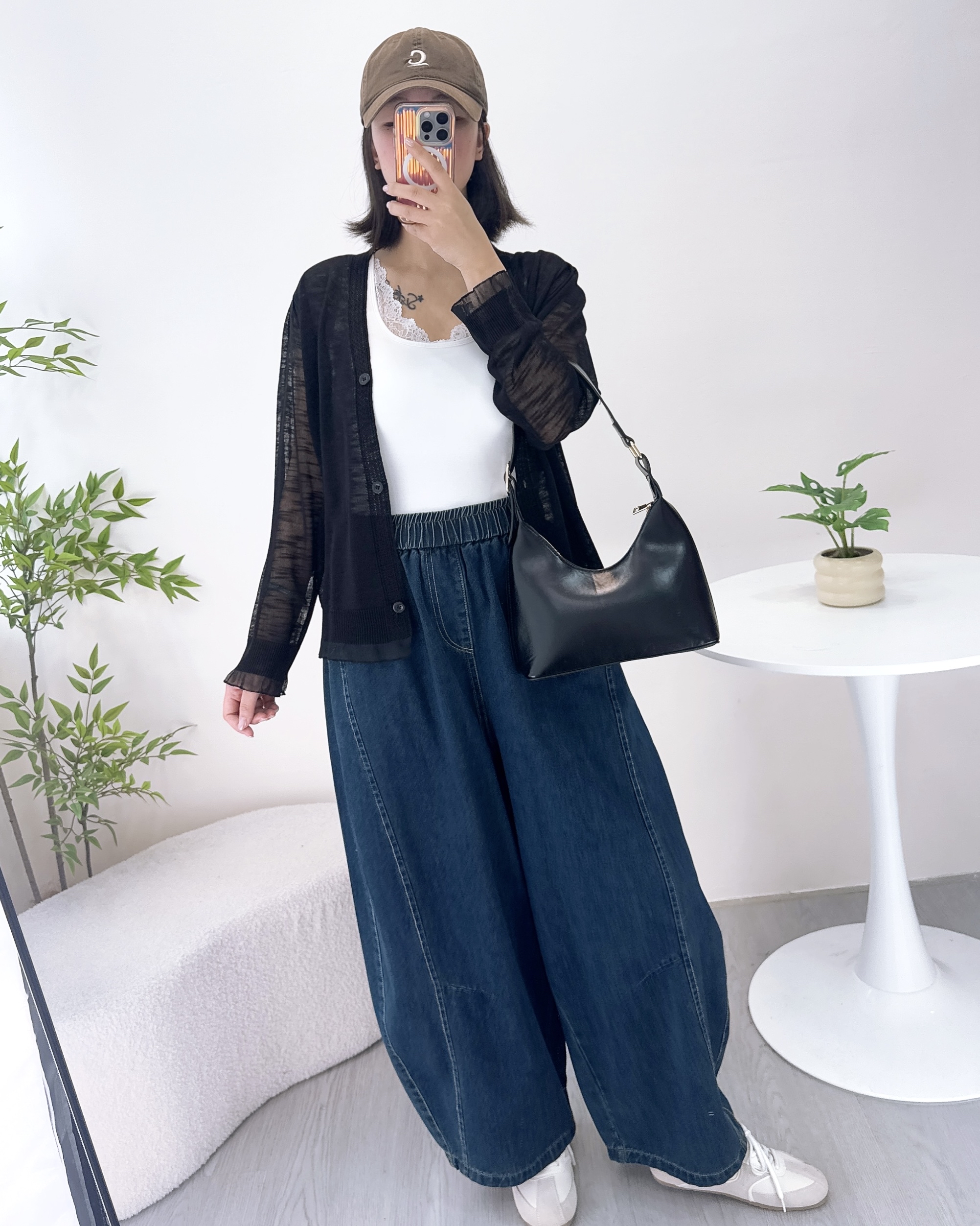 復古洗水藍寬鬆牛仔褲