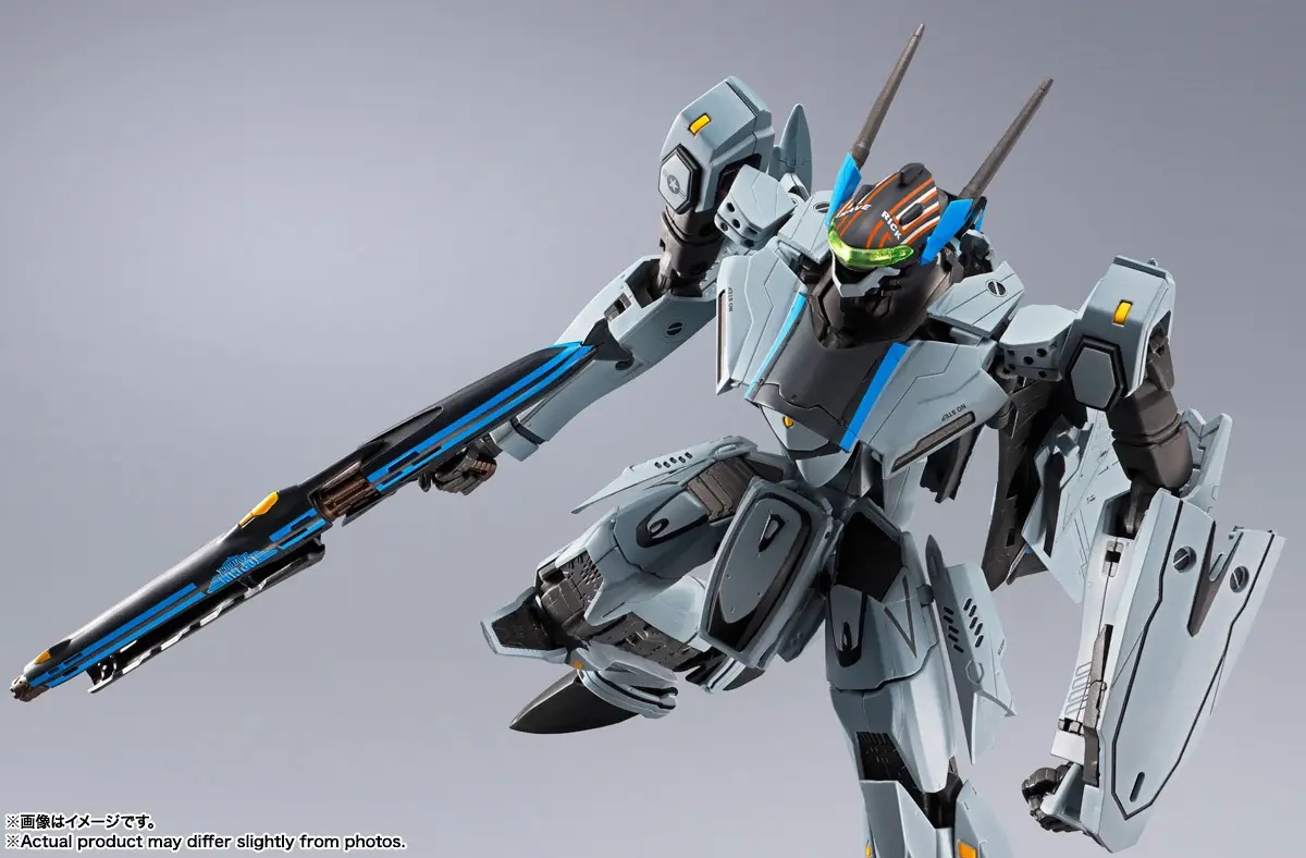DX CHOGOKIN VF-25 MESSIAH VALKYRIE Top Gun: Maverick Ver.