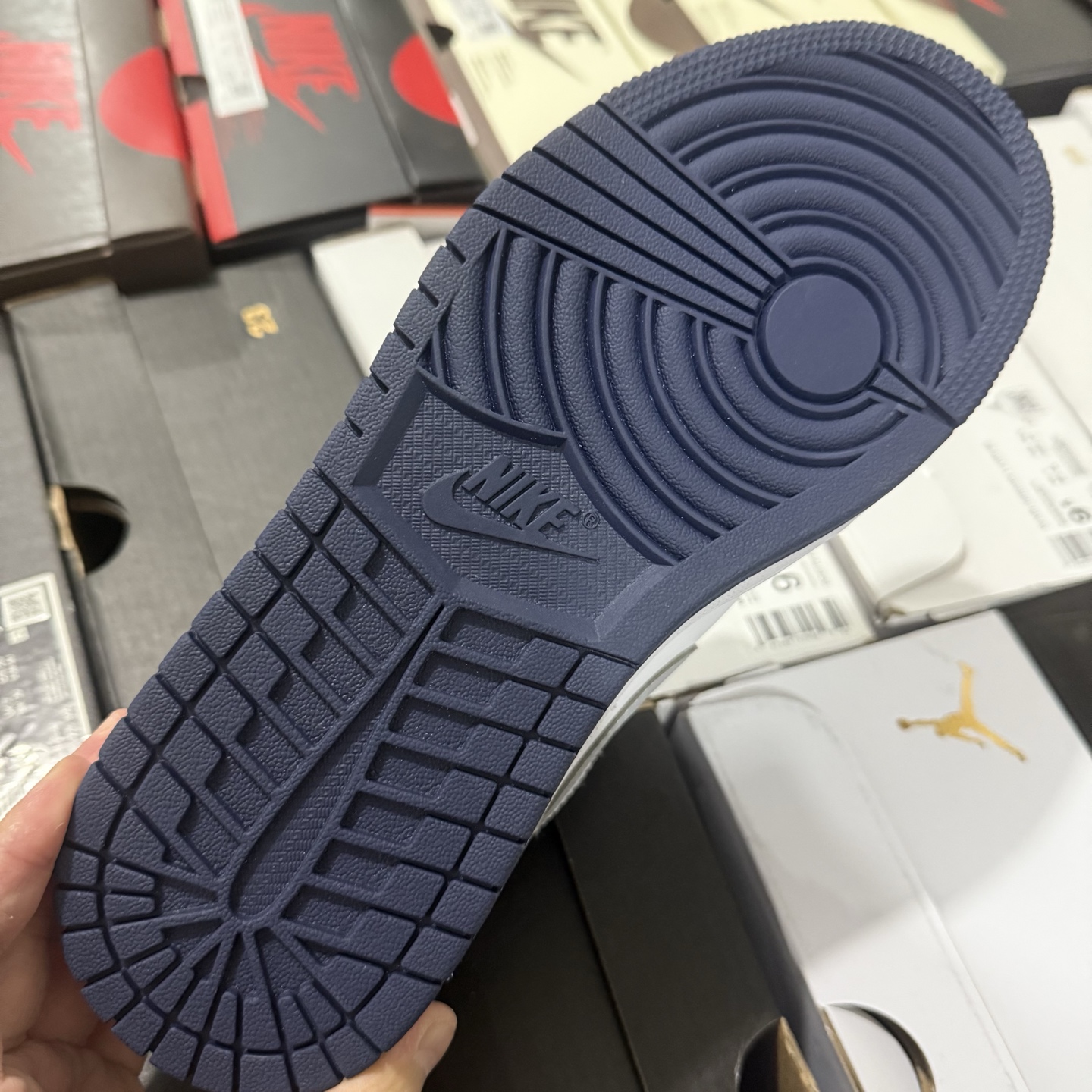 Nike Air Jordan 1 Low 553558-141