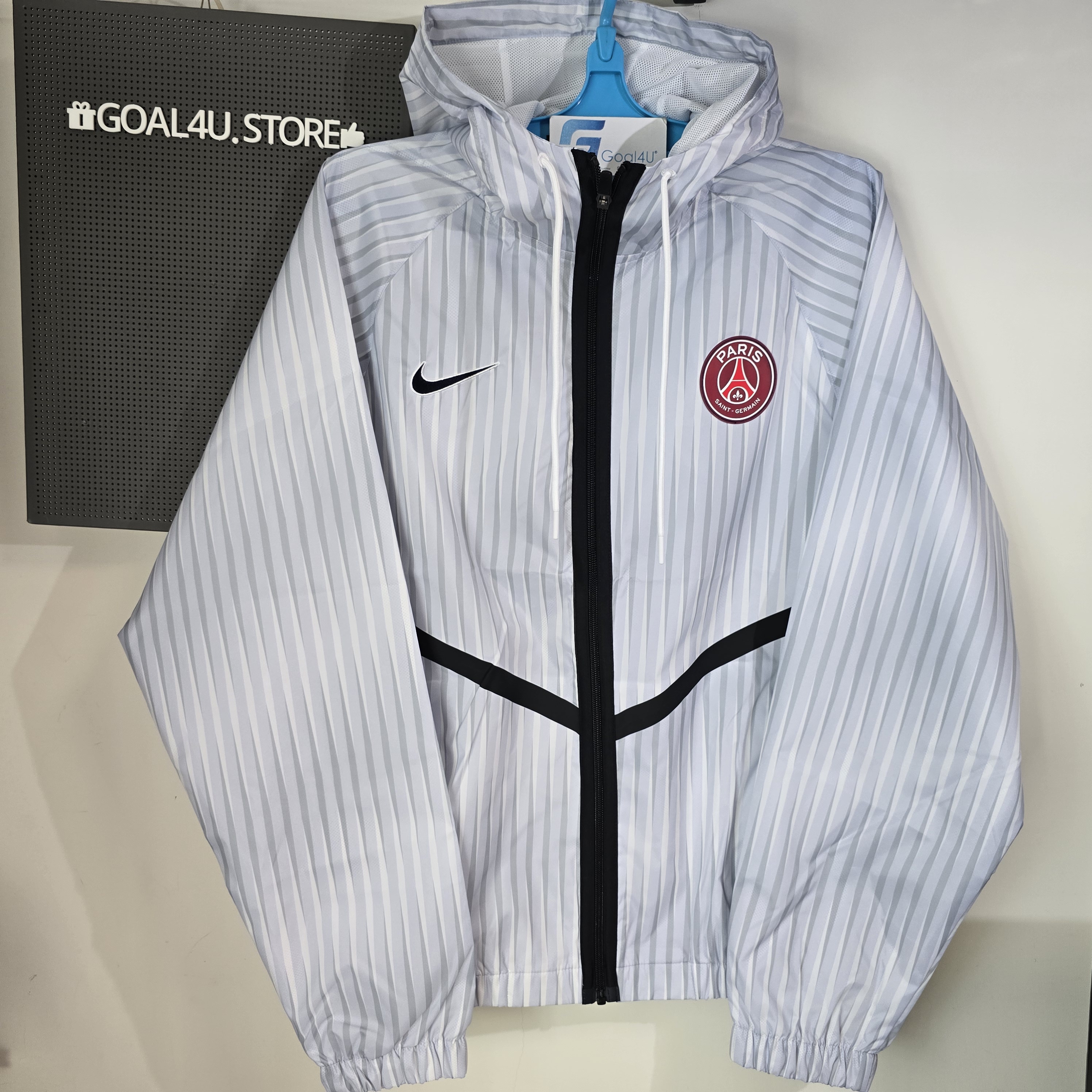 Nike PSG 巴黎聖日門 2026-27 銀灰色出場外套