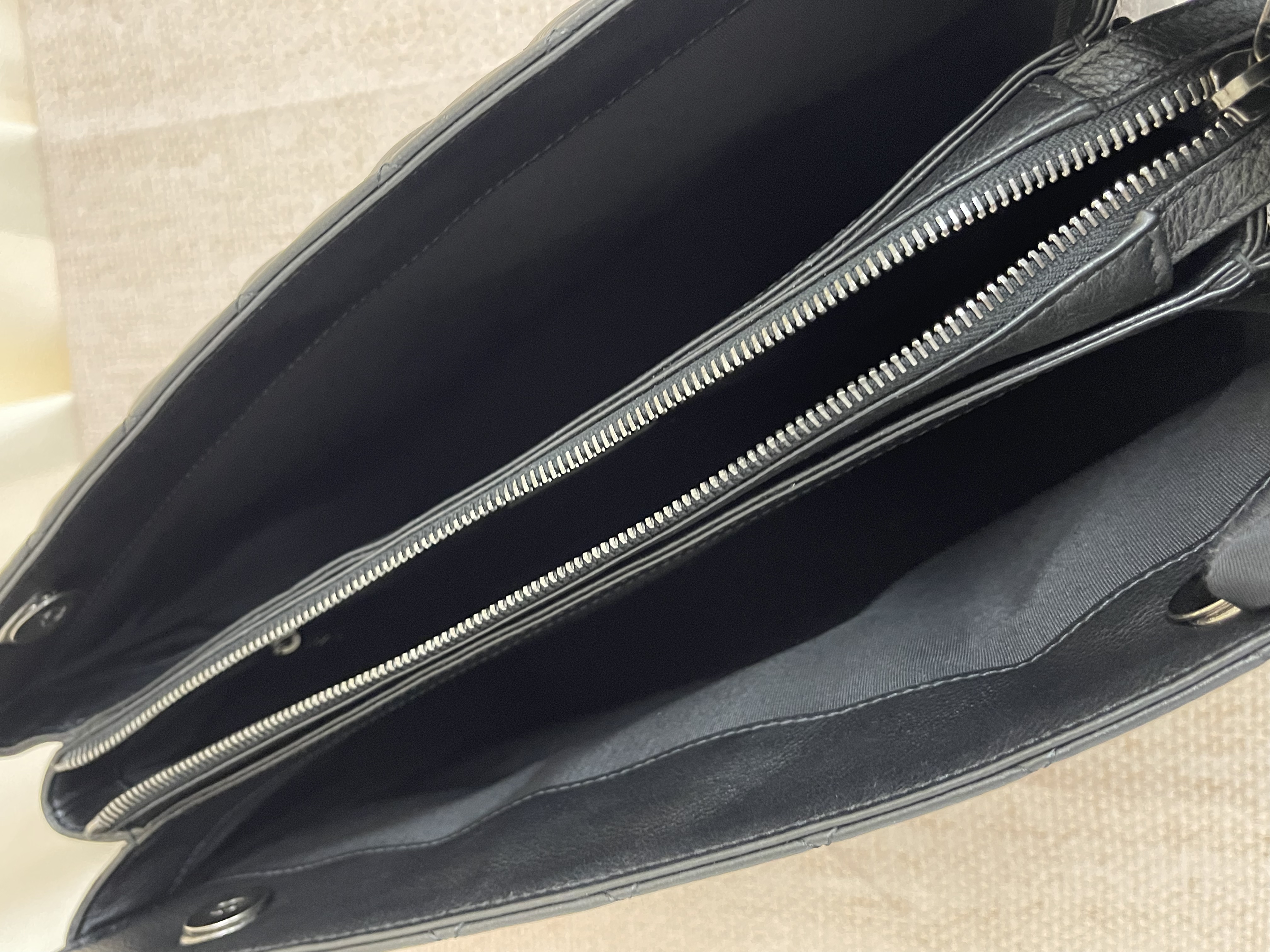 Pre-owned Chanel Shopper Tote/ Product Code: 26022415