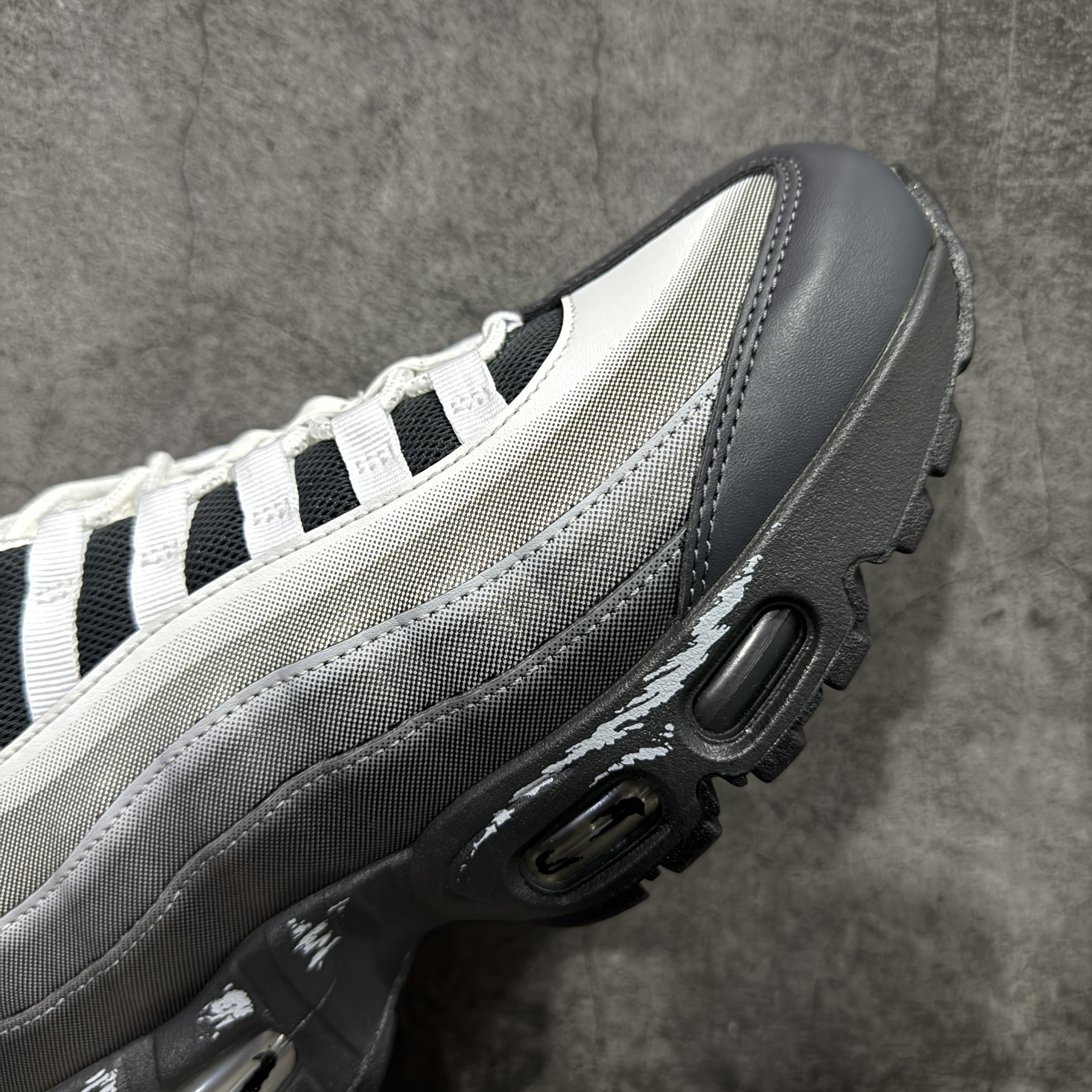 Nike Air Max Muscle 95Yu-Gi-Oh! Jonouchi II7404-100