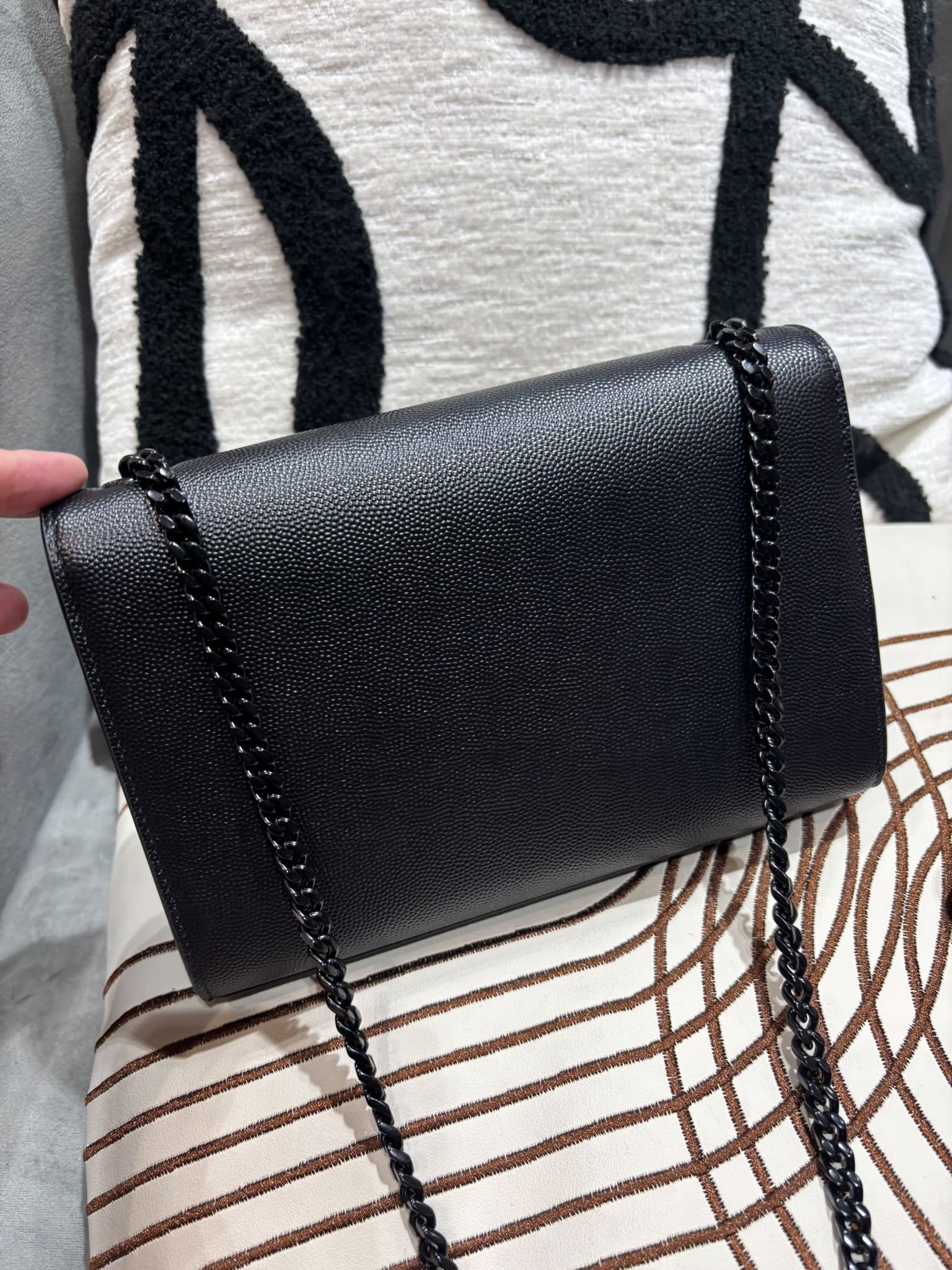 YSL Kate small  Black Caviar flap so black 20cm YSL FLAP 100%Authentic, 99%new  ✅Certificate ✅dust bag 