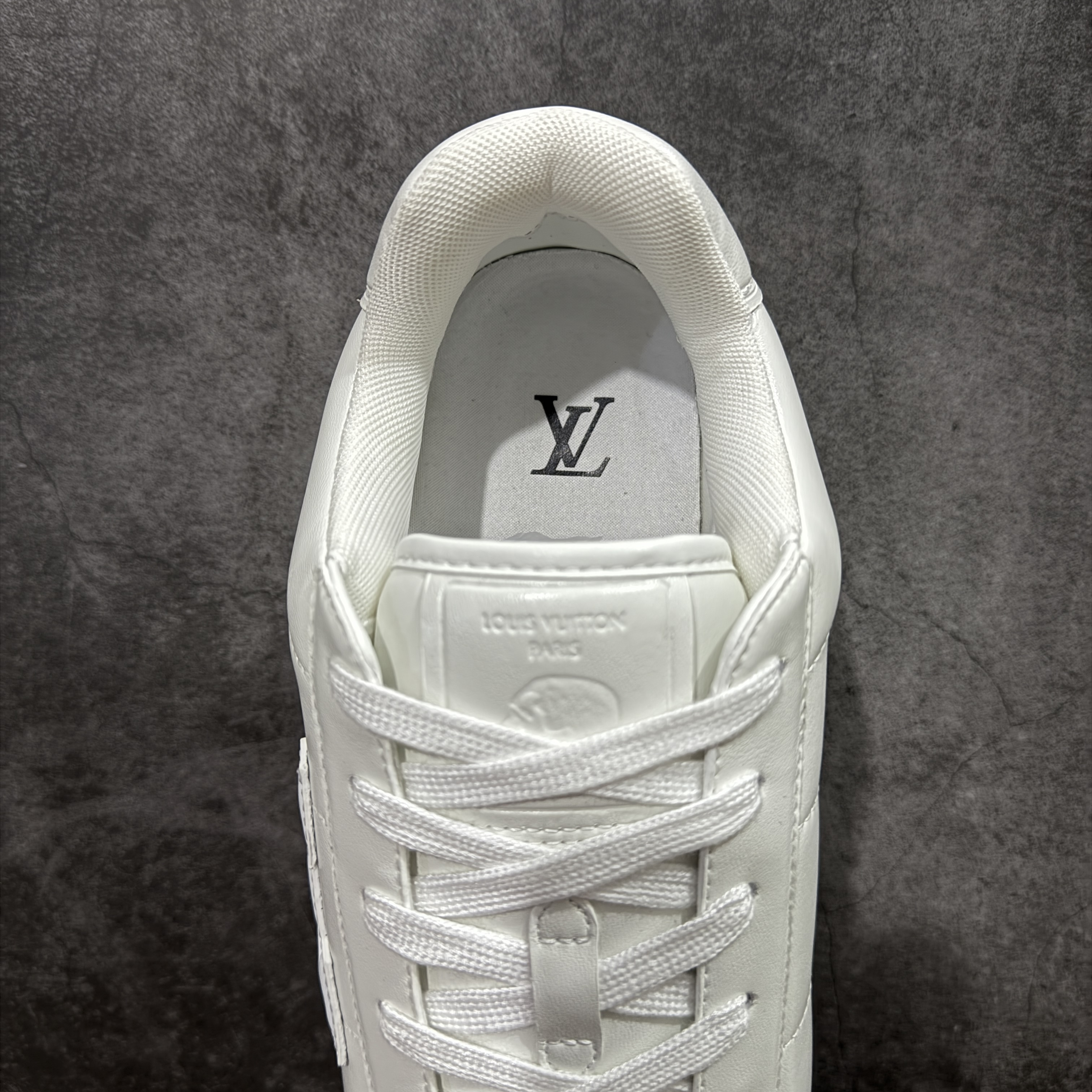 Louis Vuitton LV Buttersoft