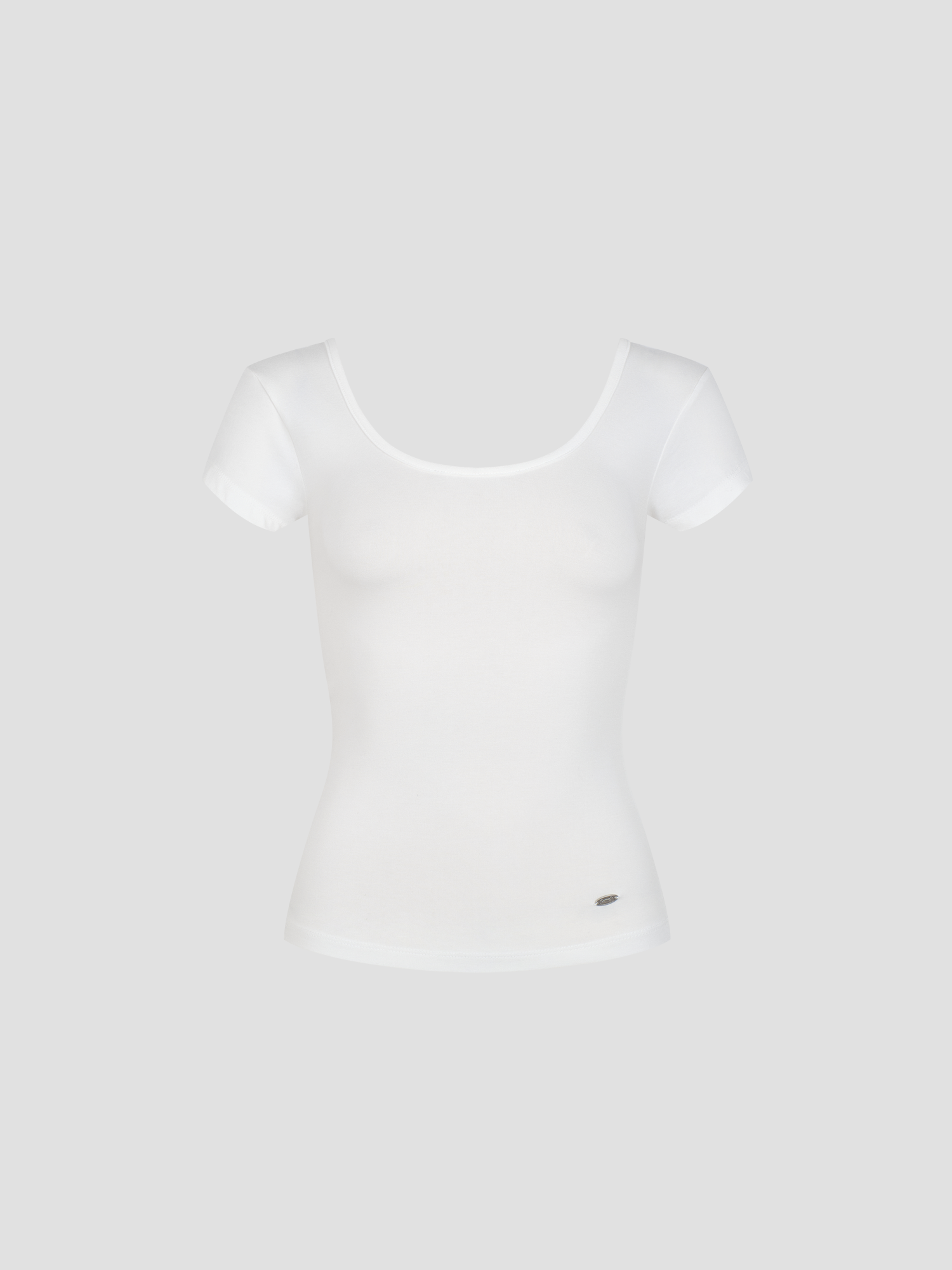 預購_Back open short-sleeved T-shirt by Conch