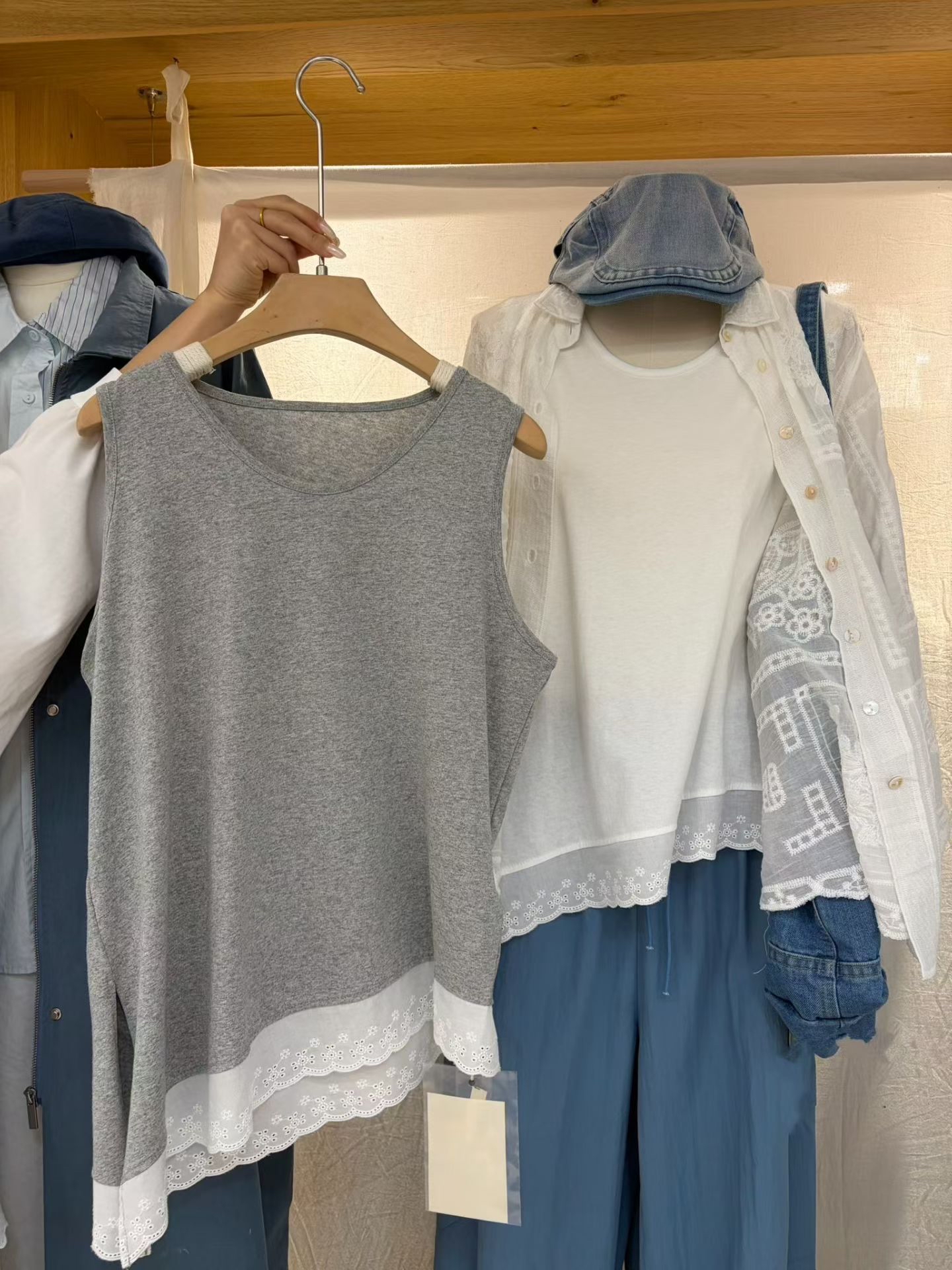 通花腳斜cut 背心 