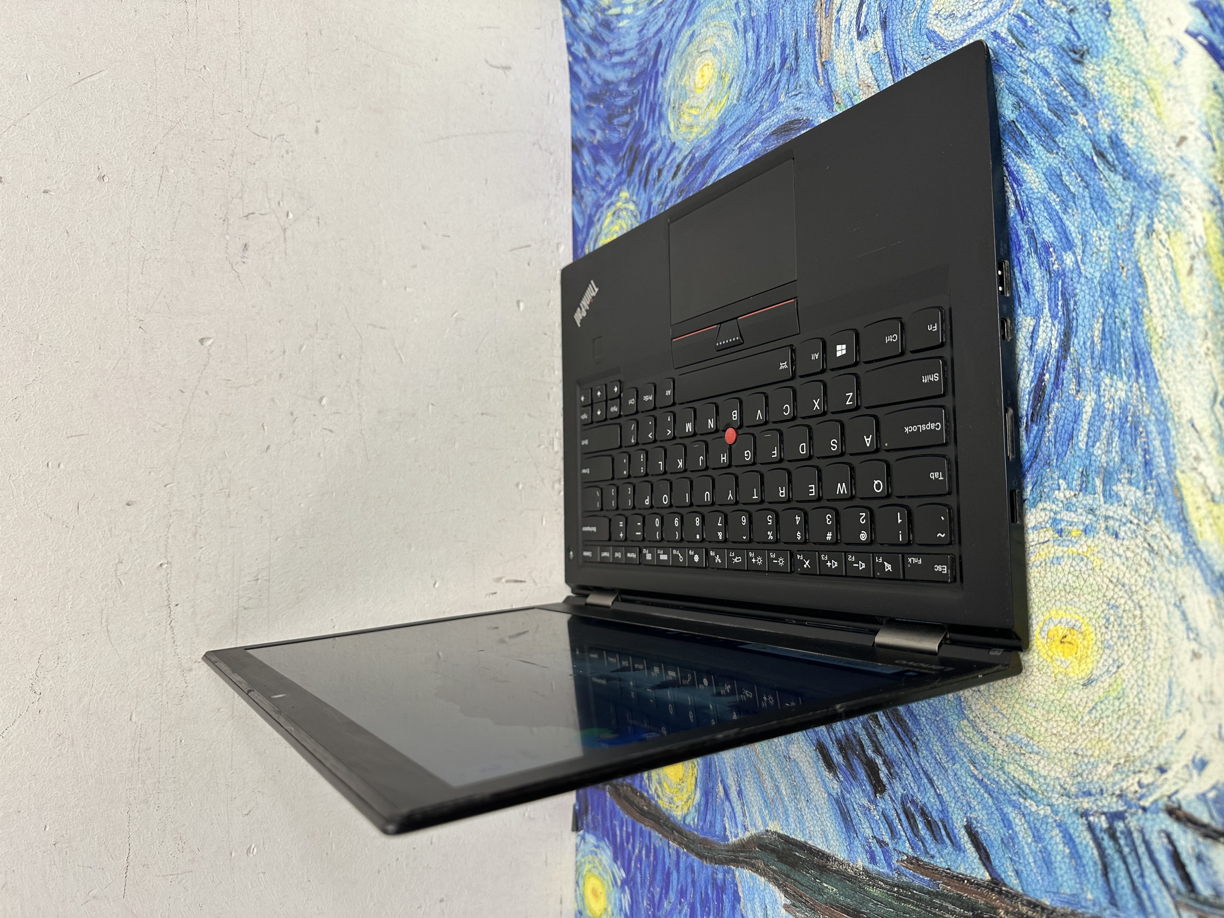 #6121 Lenovo ThinkPad X1Carbon i7-6600U/ i7/8GB Ram/128GB SSD/1080p /指紋解鎖/touch mon/gen4/X1C/X1 C/X 1 C/ Gaming Laptop /Notebook/Netflix/ YouTube / PC / Office / Work