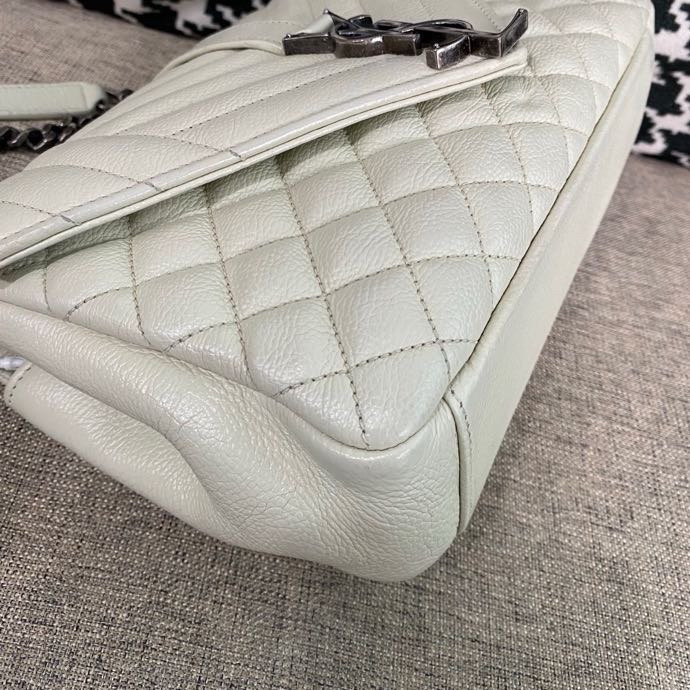 【預訂貨品】YSL白色郵差包 