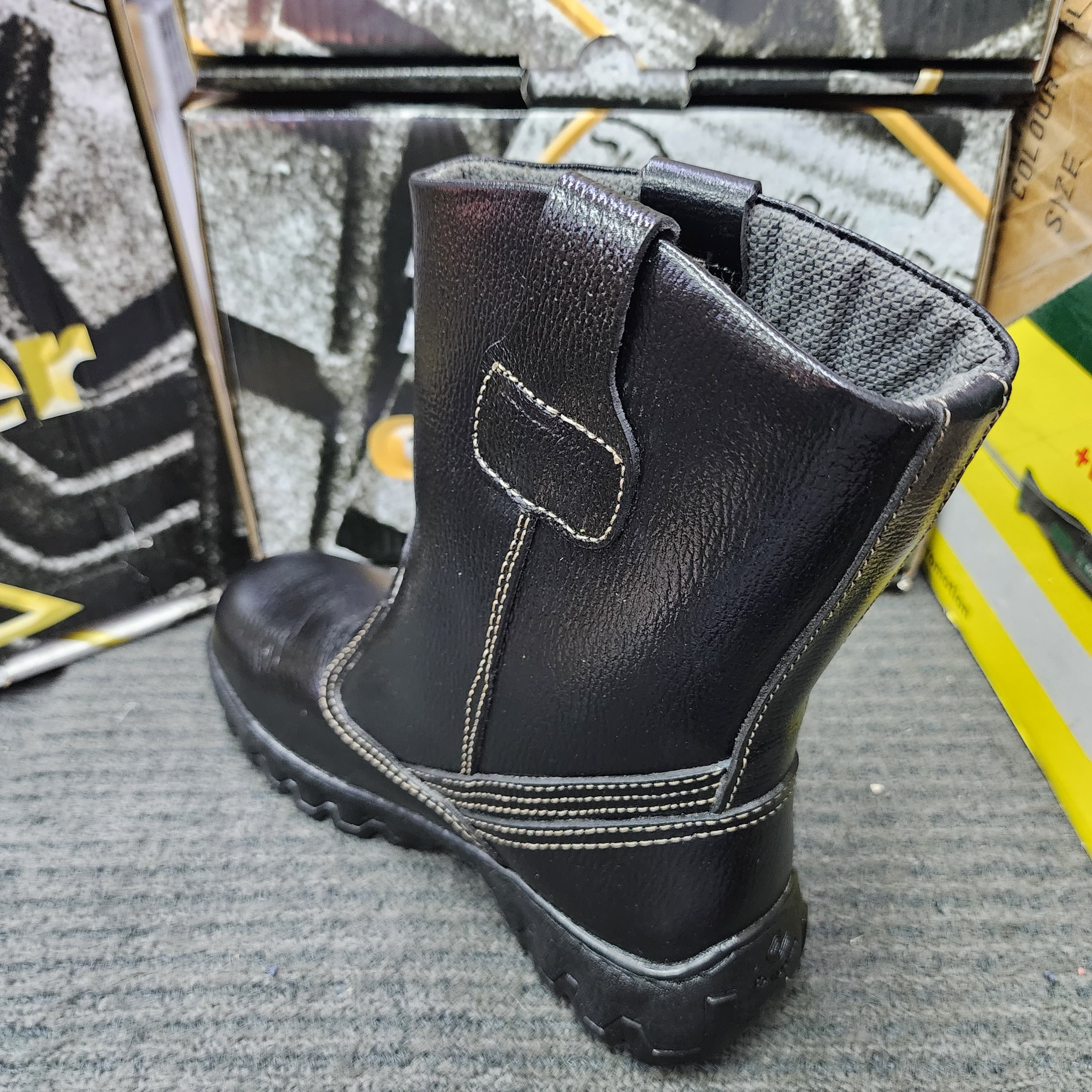 CRIPIER 6055 HIGH CUT PULL UP SAFETY SHOES SIRIM DOSH Black Leather Kasut Keselamatan